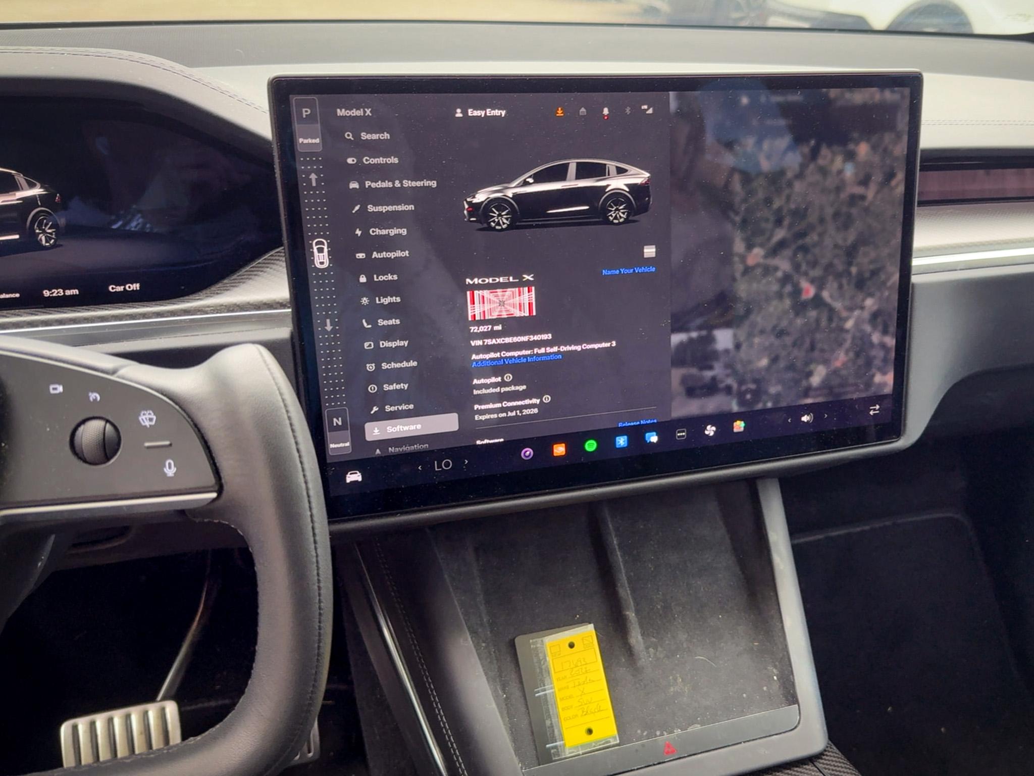 Tesla Model X  2022