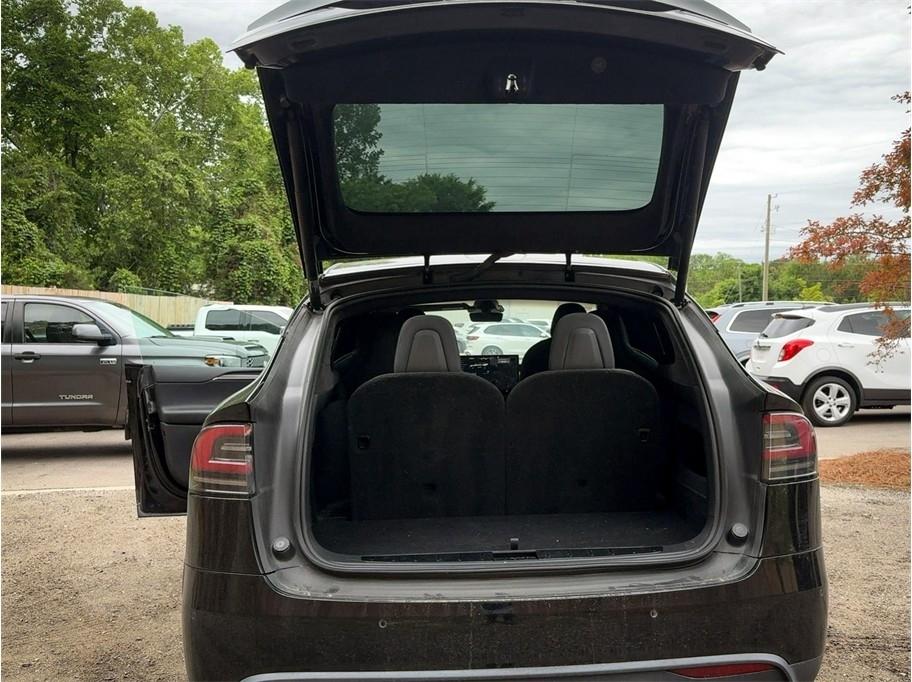 Tesla Model X  2022