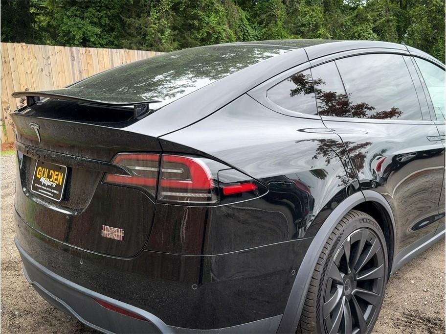 Tesla Model X  2022