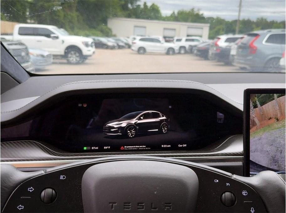 Tesla Model X  2022