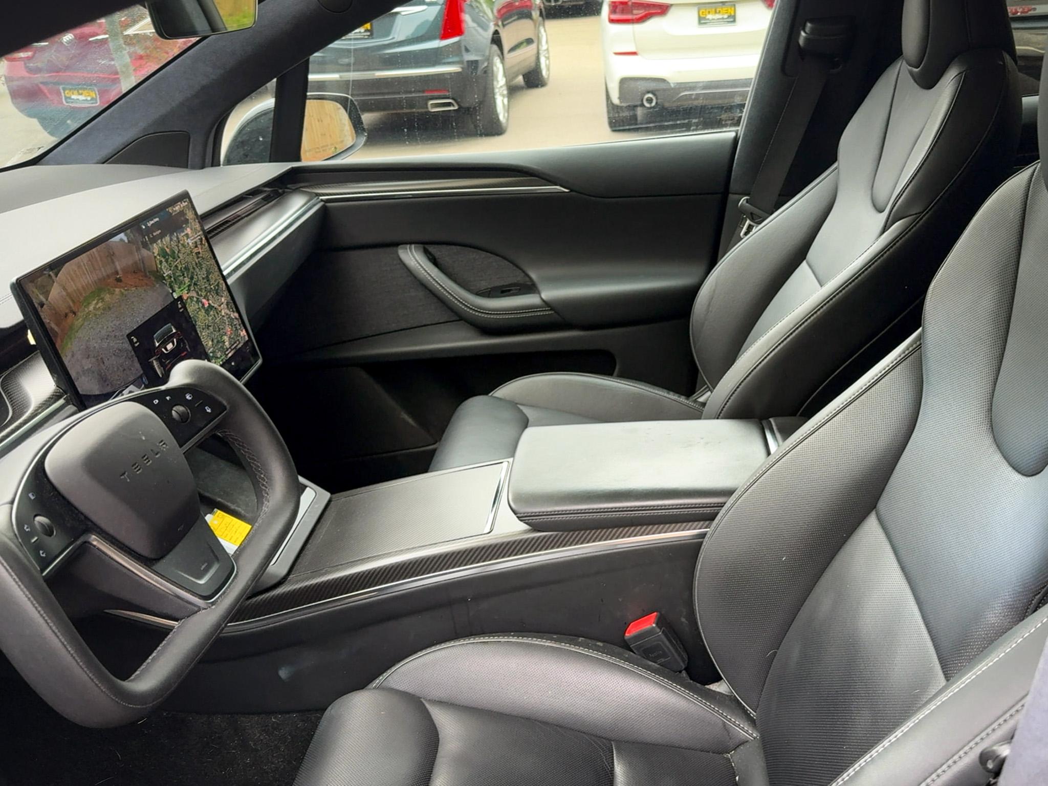 Tesla Model X  2022