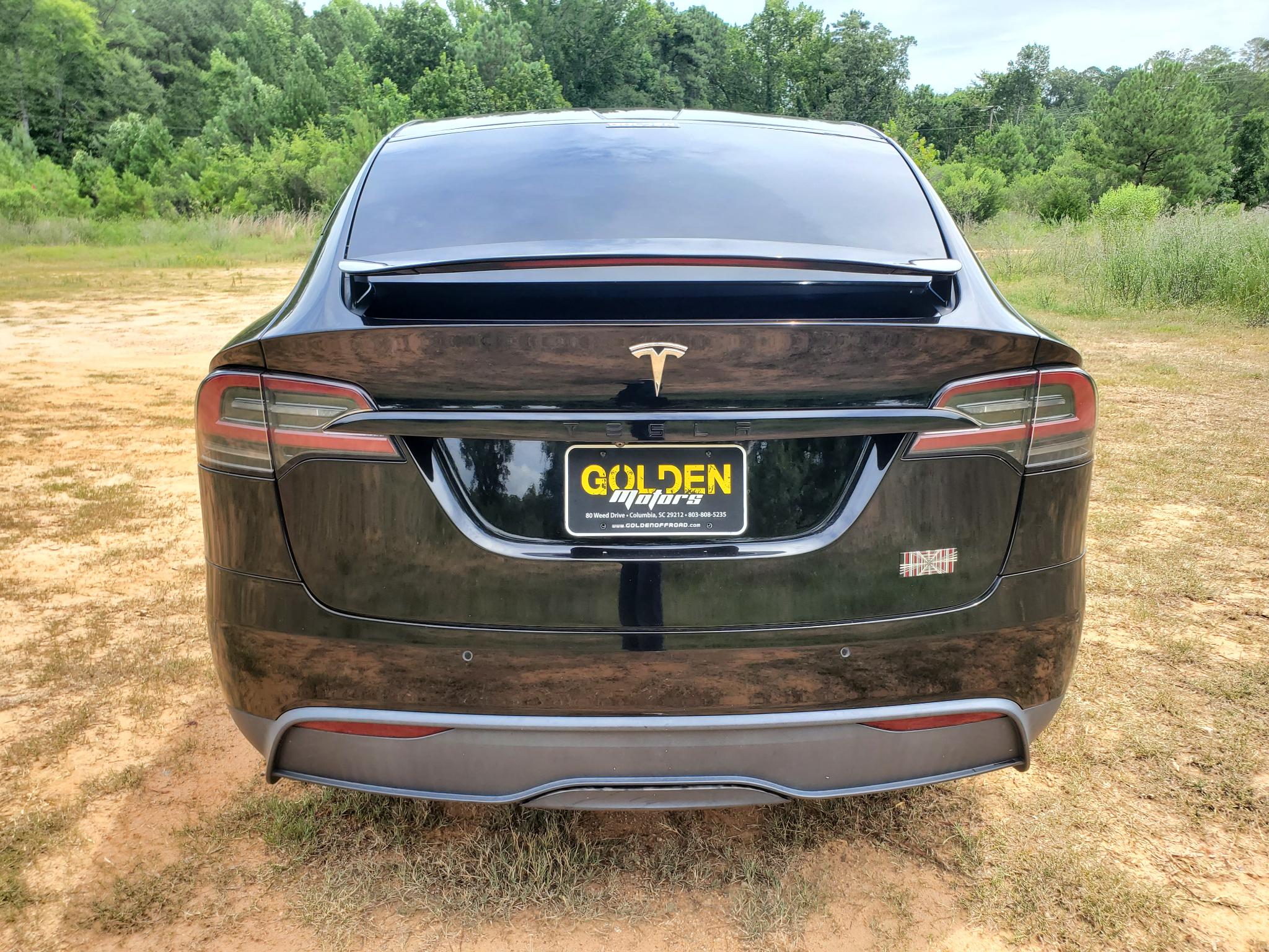 Tesla Model X  2022