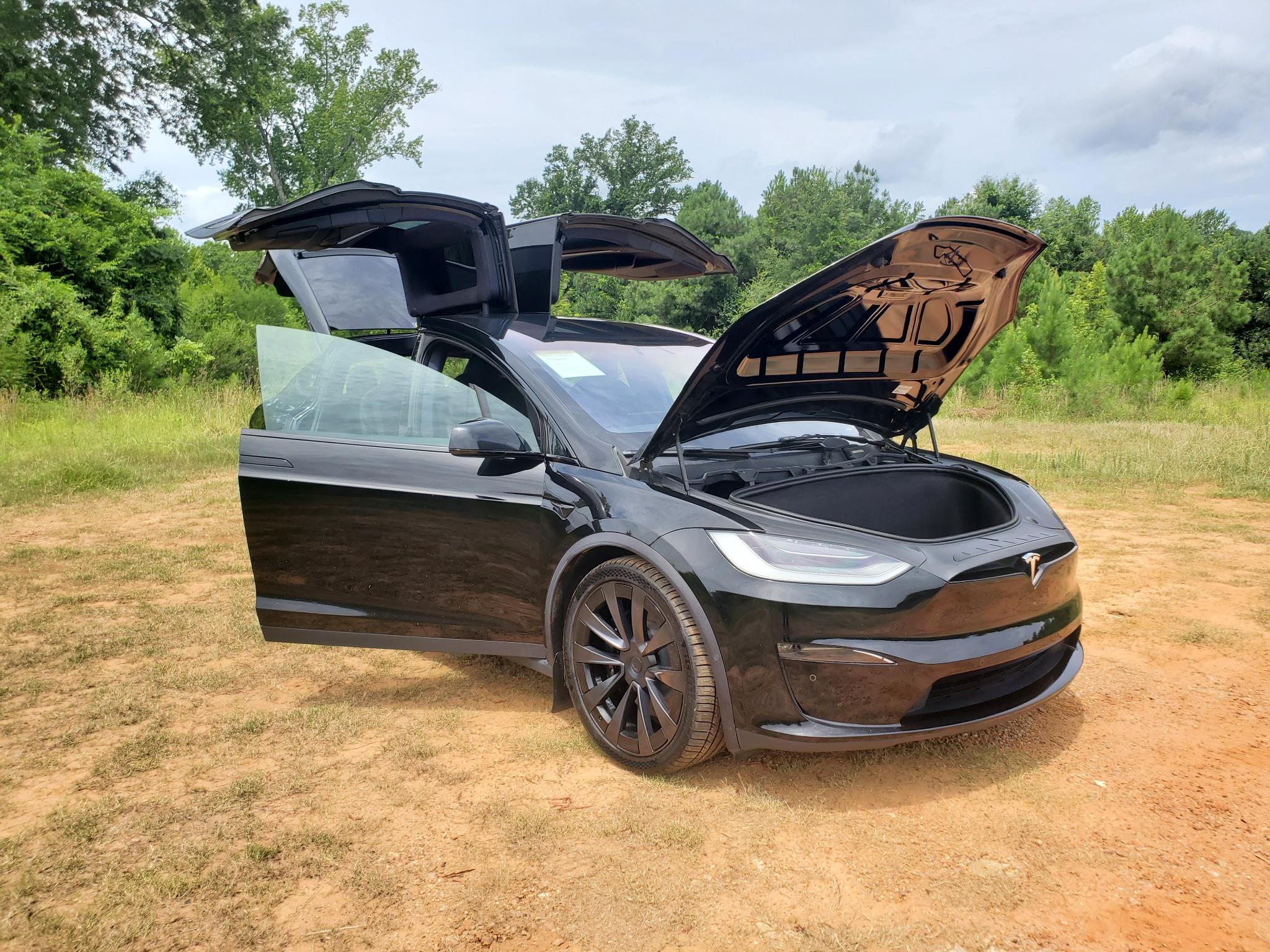 Tesla Model X  2022