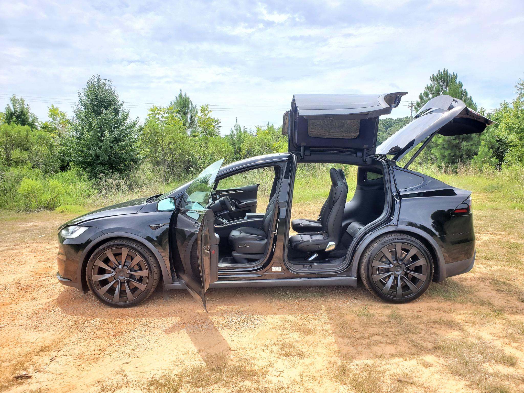 Tesla Model X  2022