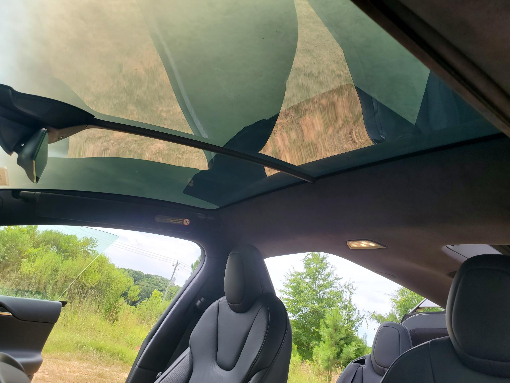 Tesla Model X  2022