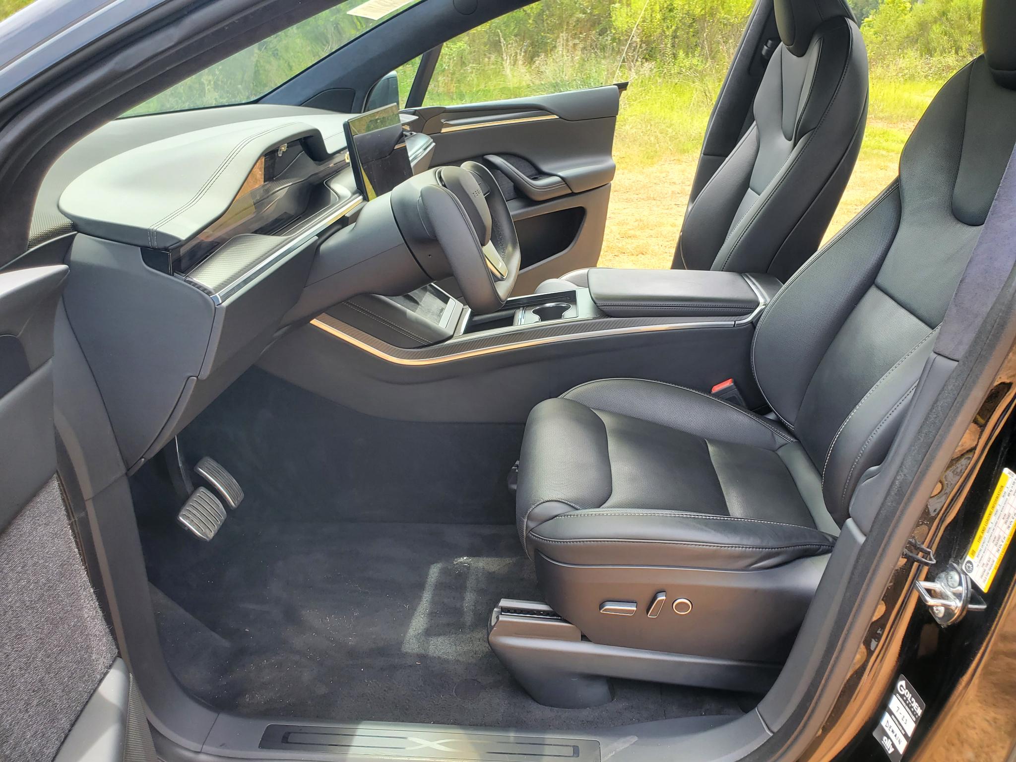 Tesla Model X  2022