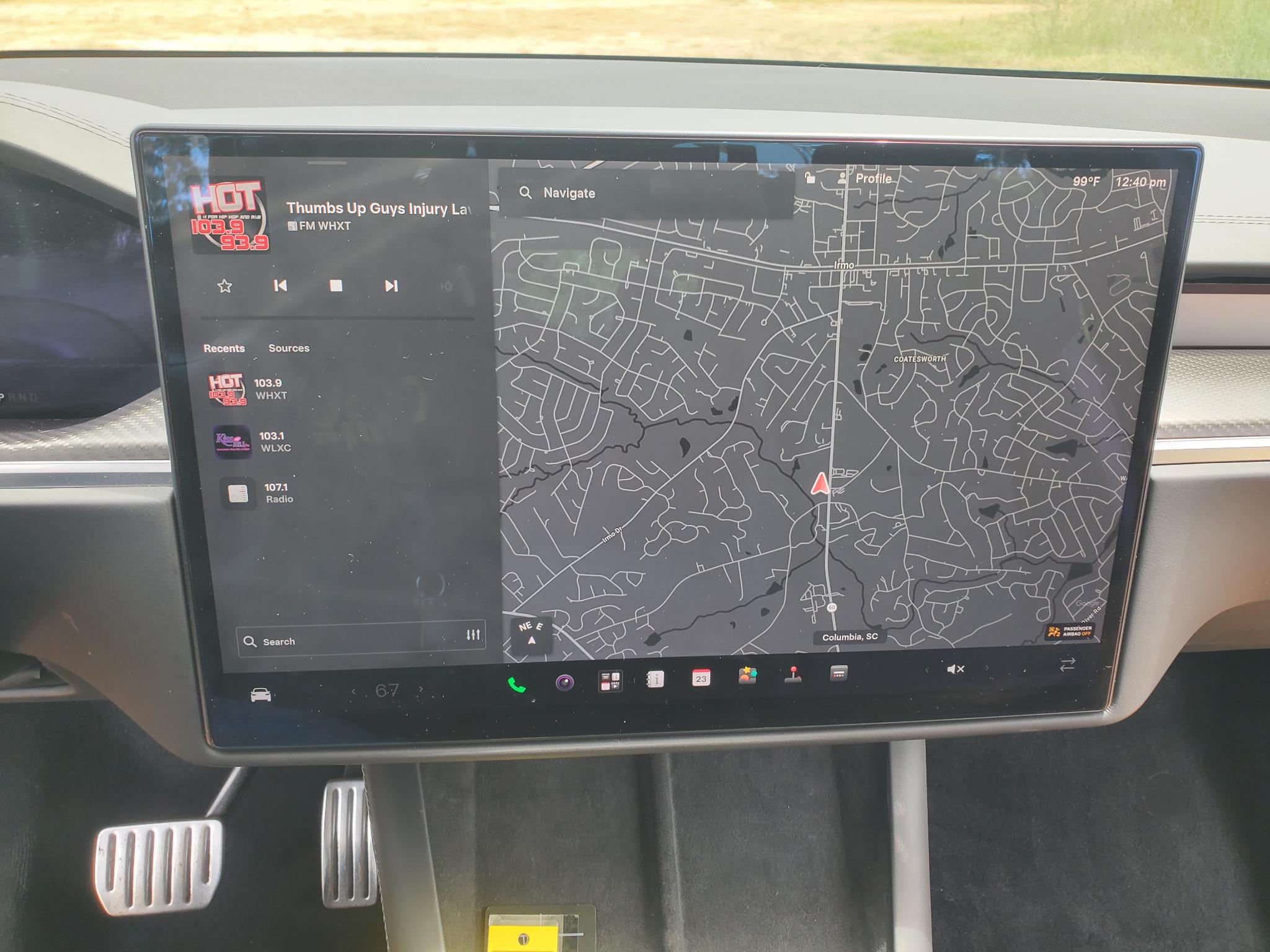 Tesla Model X  2022