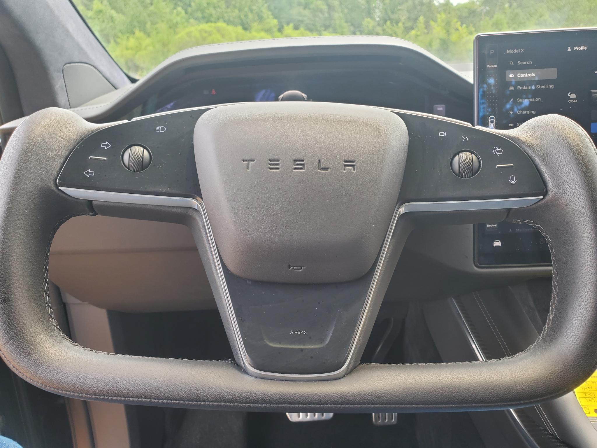 Tesla Model X  2022