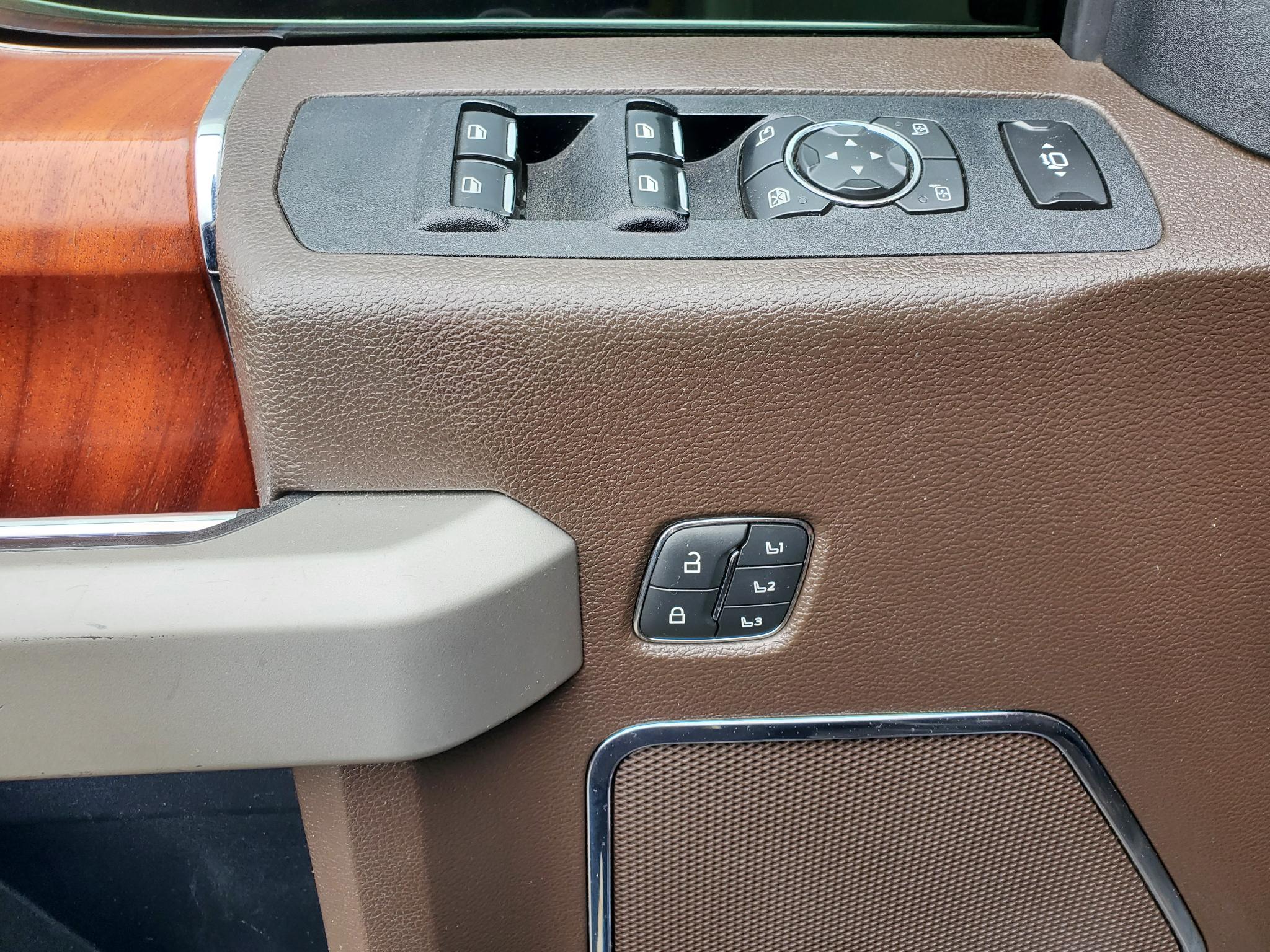 Ford Super Duty F-350 SRW  2020