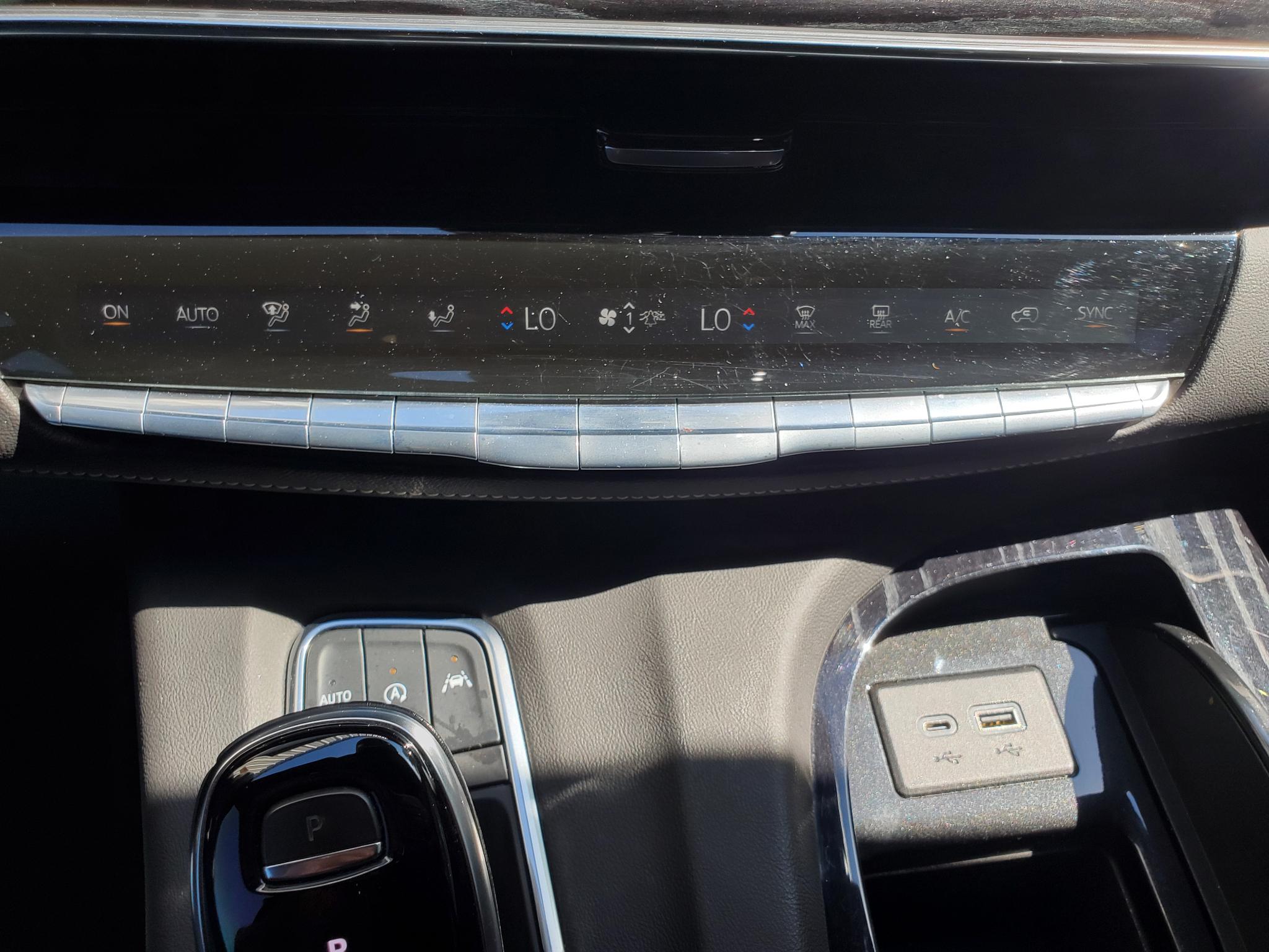 Cadillac Escalade  2021