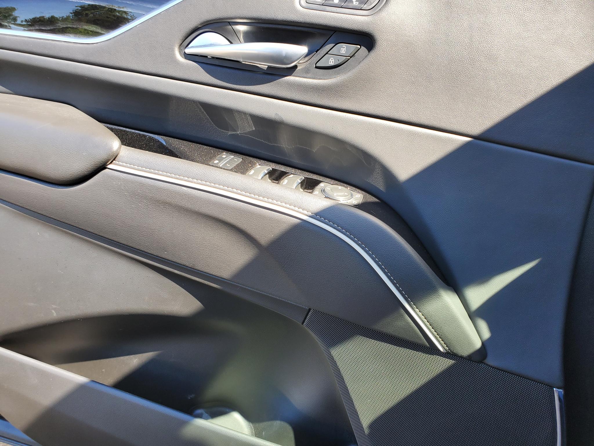 Cadillac Escalade  2021