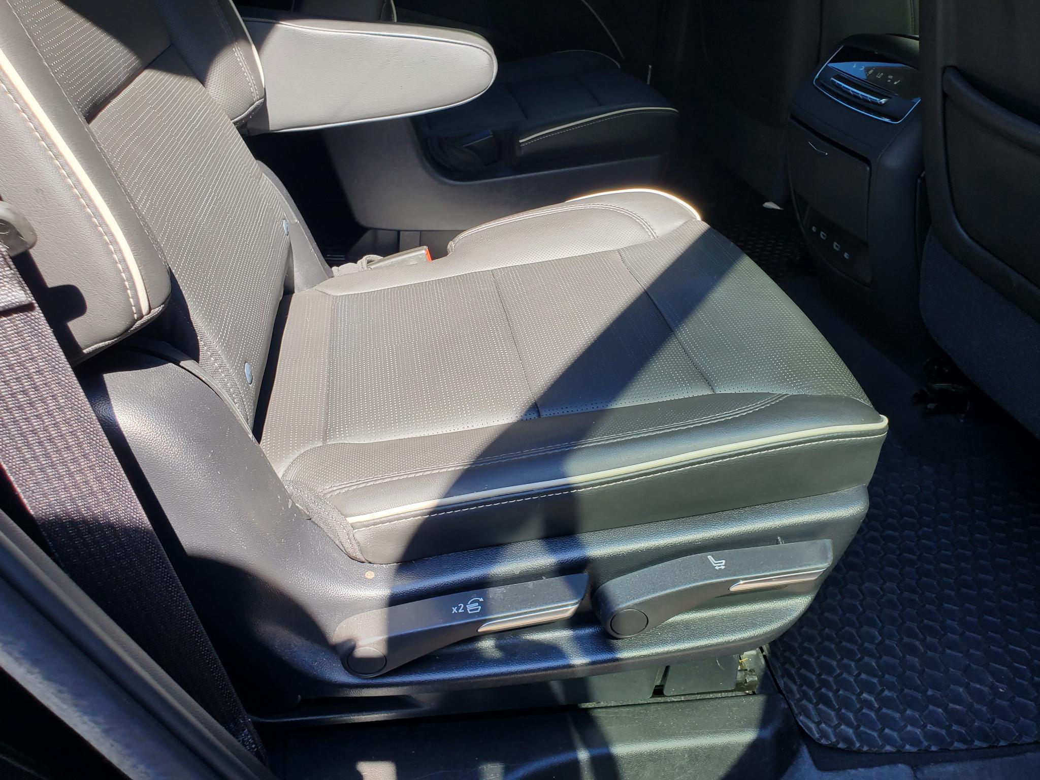 Cadillac Escalade  2021