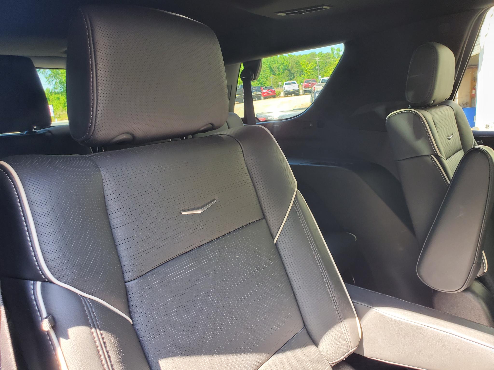 Cadillac Escalade  2021