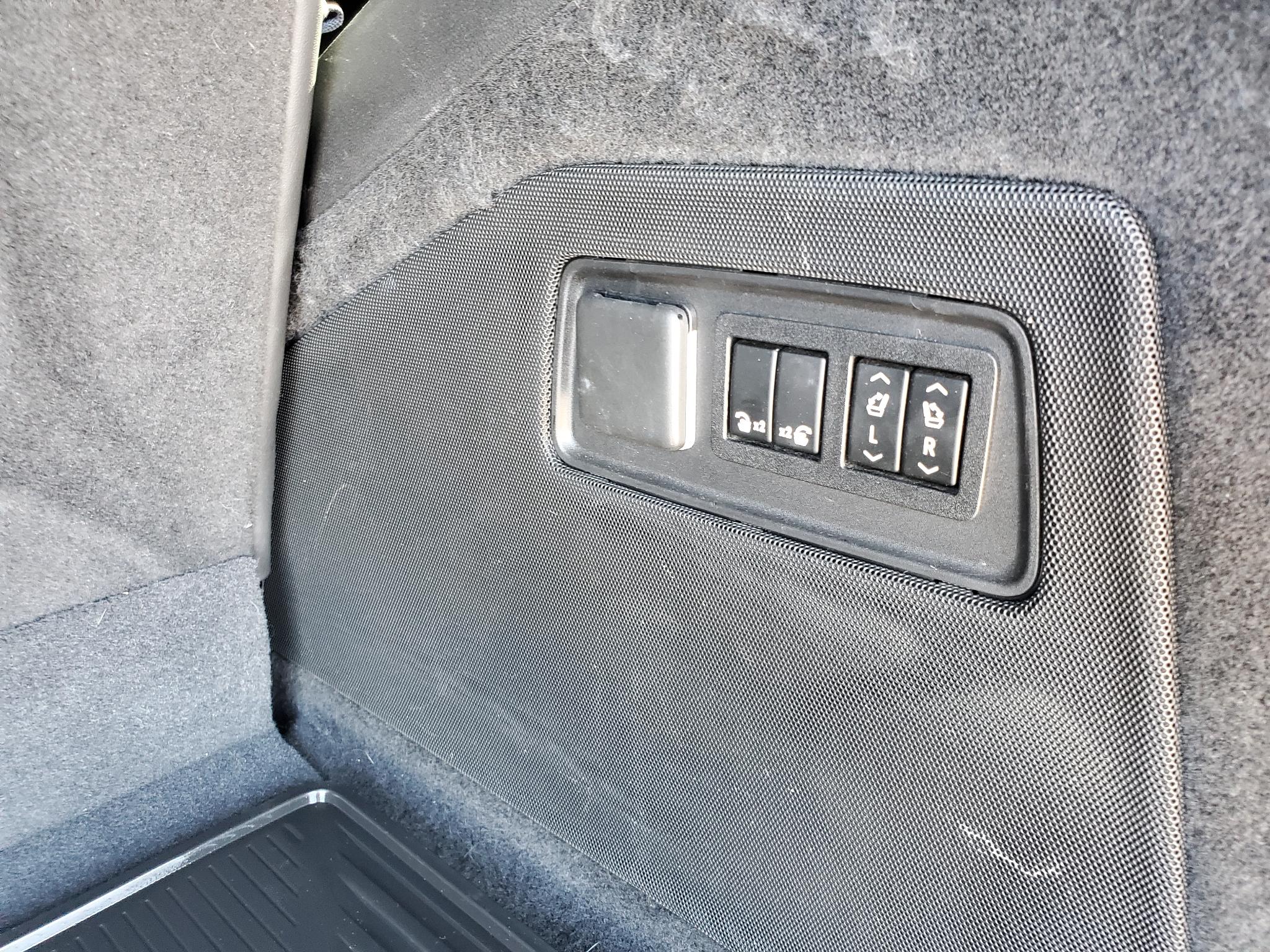 Cadillac Escalade  2021