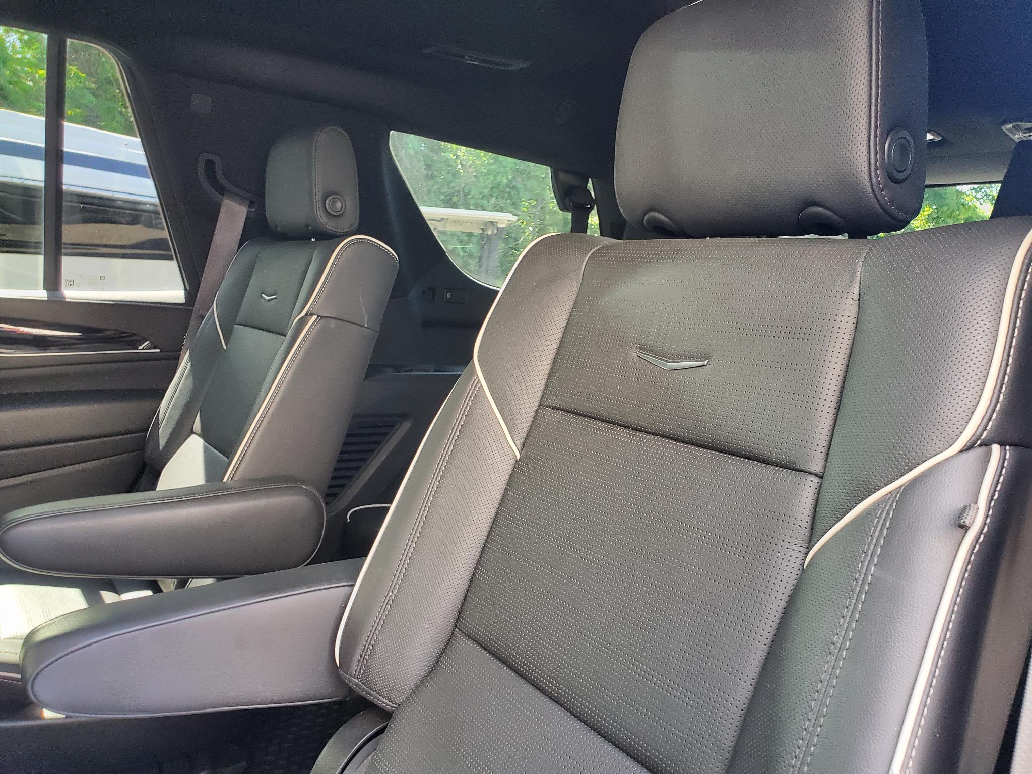 Cadillac Escalade  2021