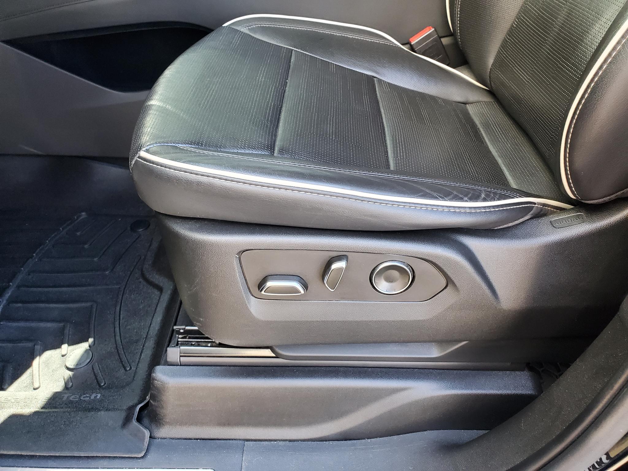 Cadillac Escalade  2021