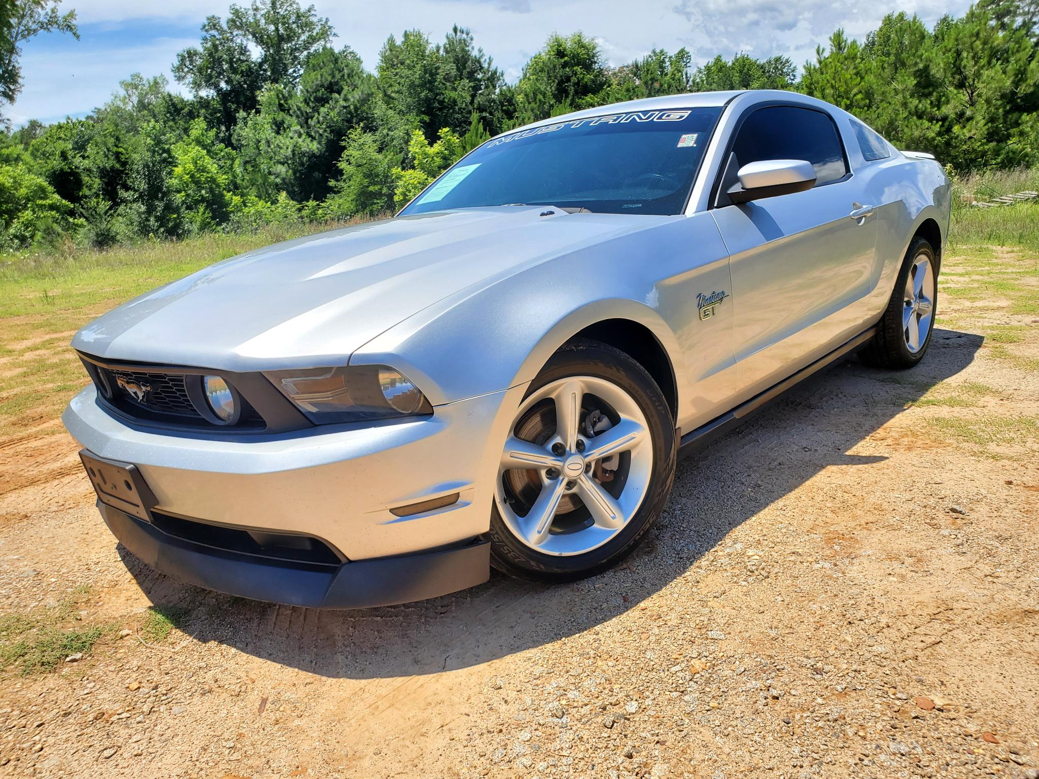 Ford Mustang  2010