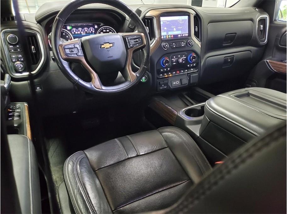 Chevrolet Silverado 1500 4WD Crew Cab 147" High Country 2019