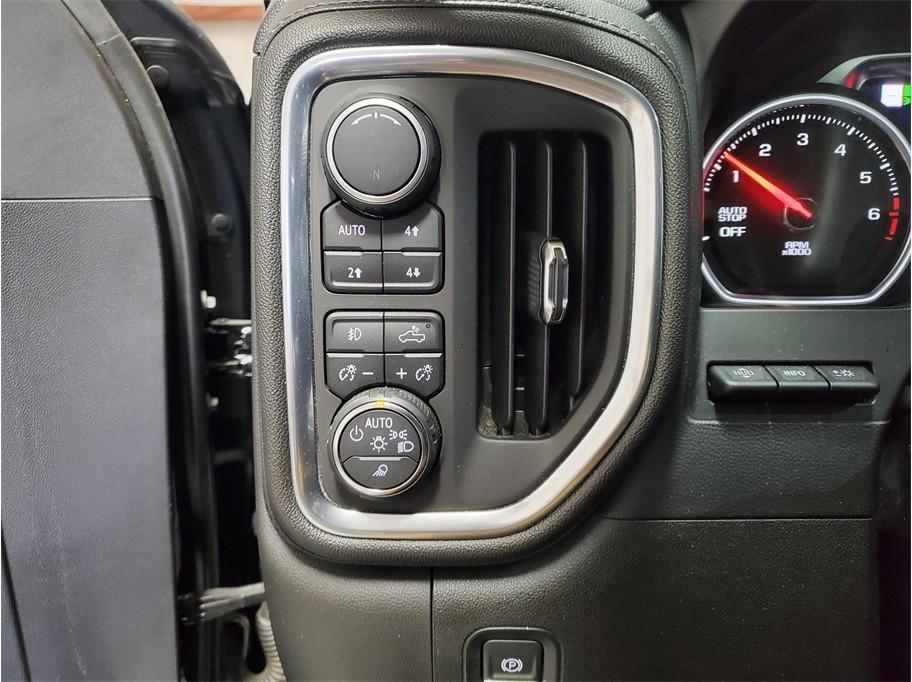 Chevrolet Silverado 1500 4WD Crew Cab 147" High Country 2019