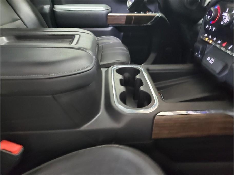 Chevrolet Silverado 1500 4WD Crew Cab 147" High Country 2019