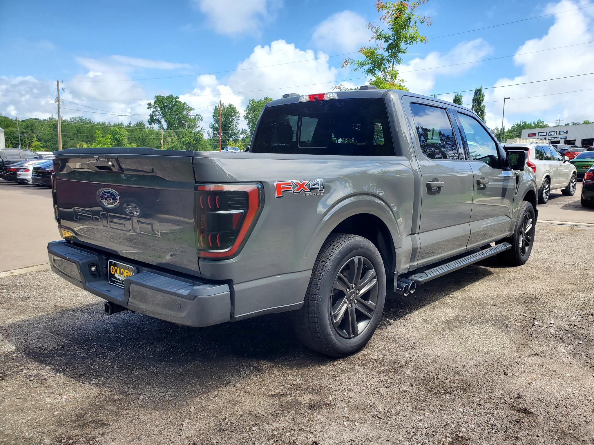 Ford F-150  2021
