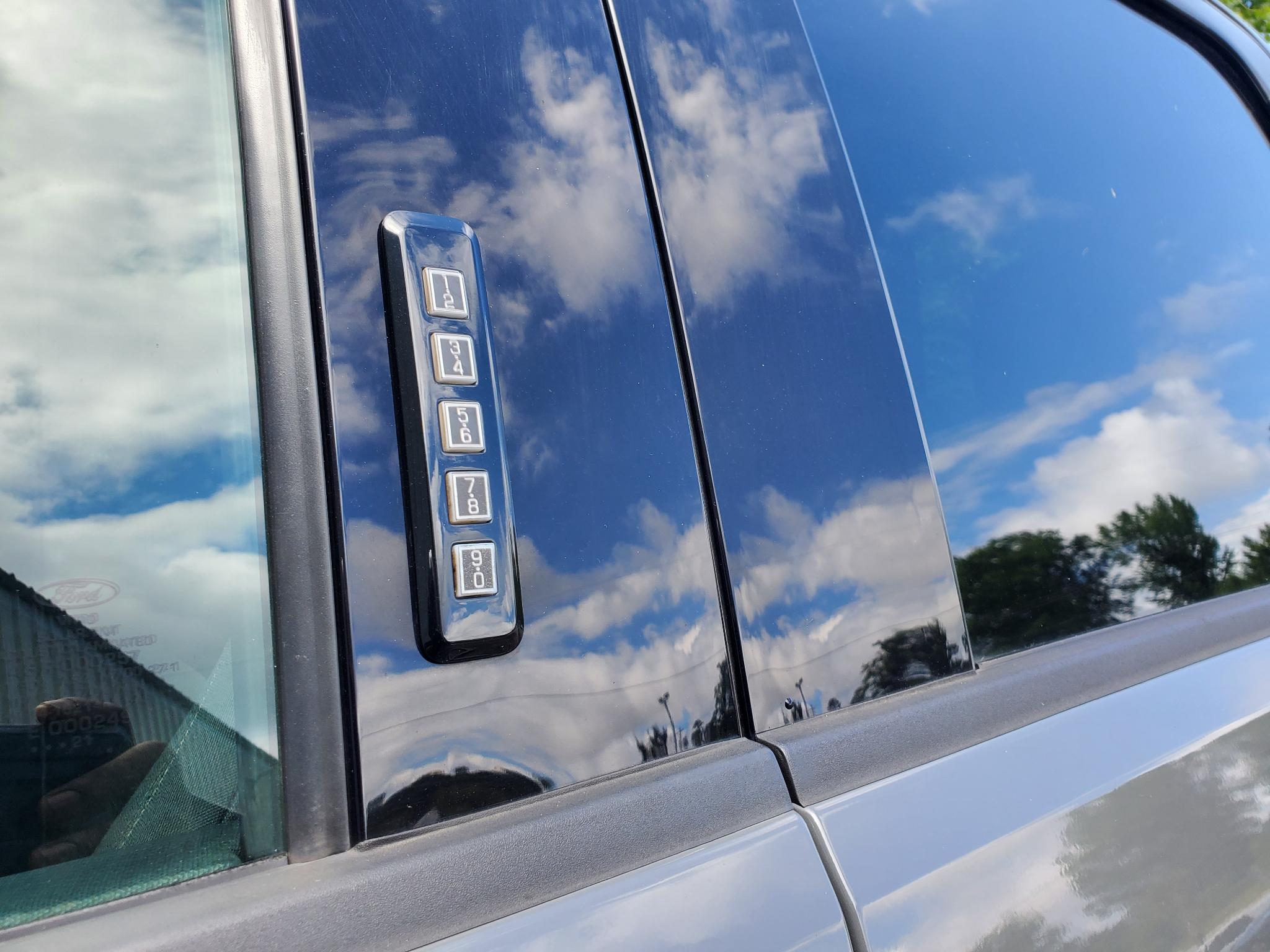 Ford F-150  2021