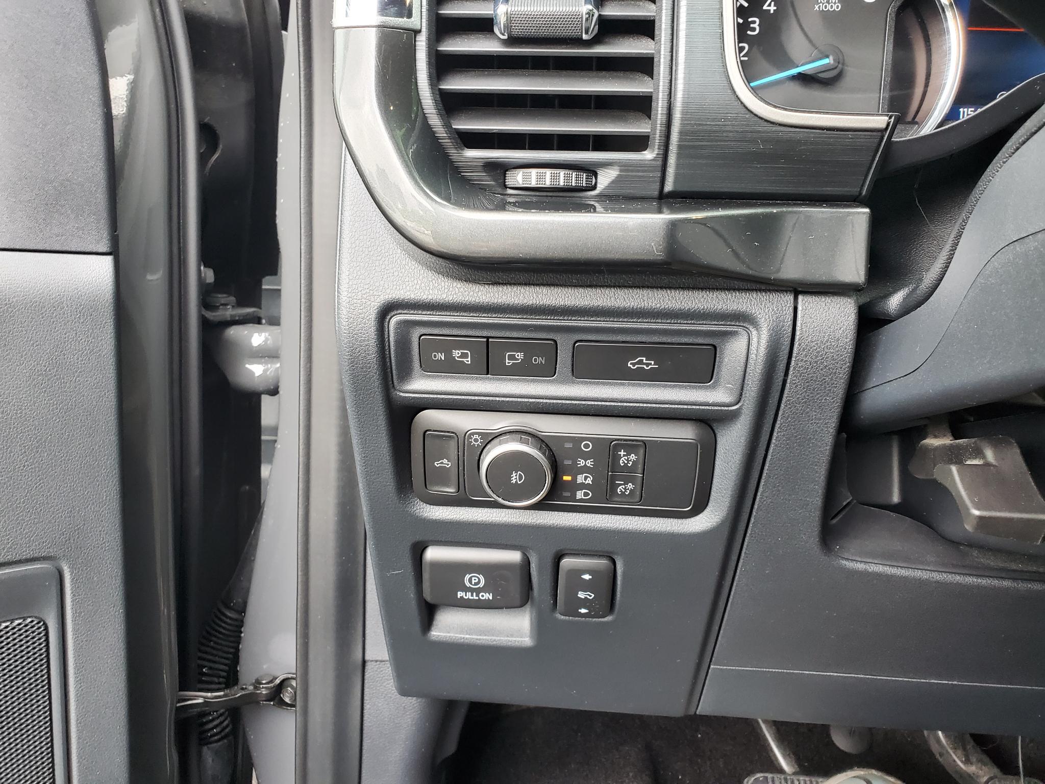 Ford F-150  2021