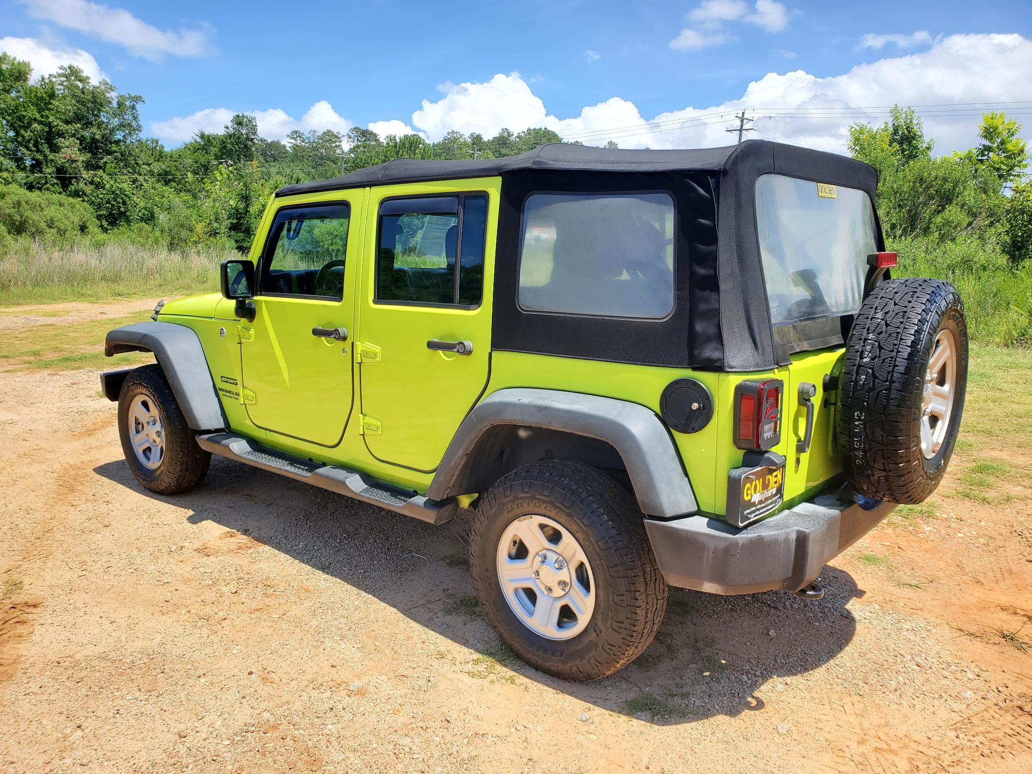 Jeep Wrangler Unlimited 4WD 4dr Sport 2016