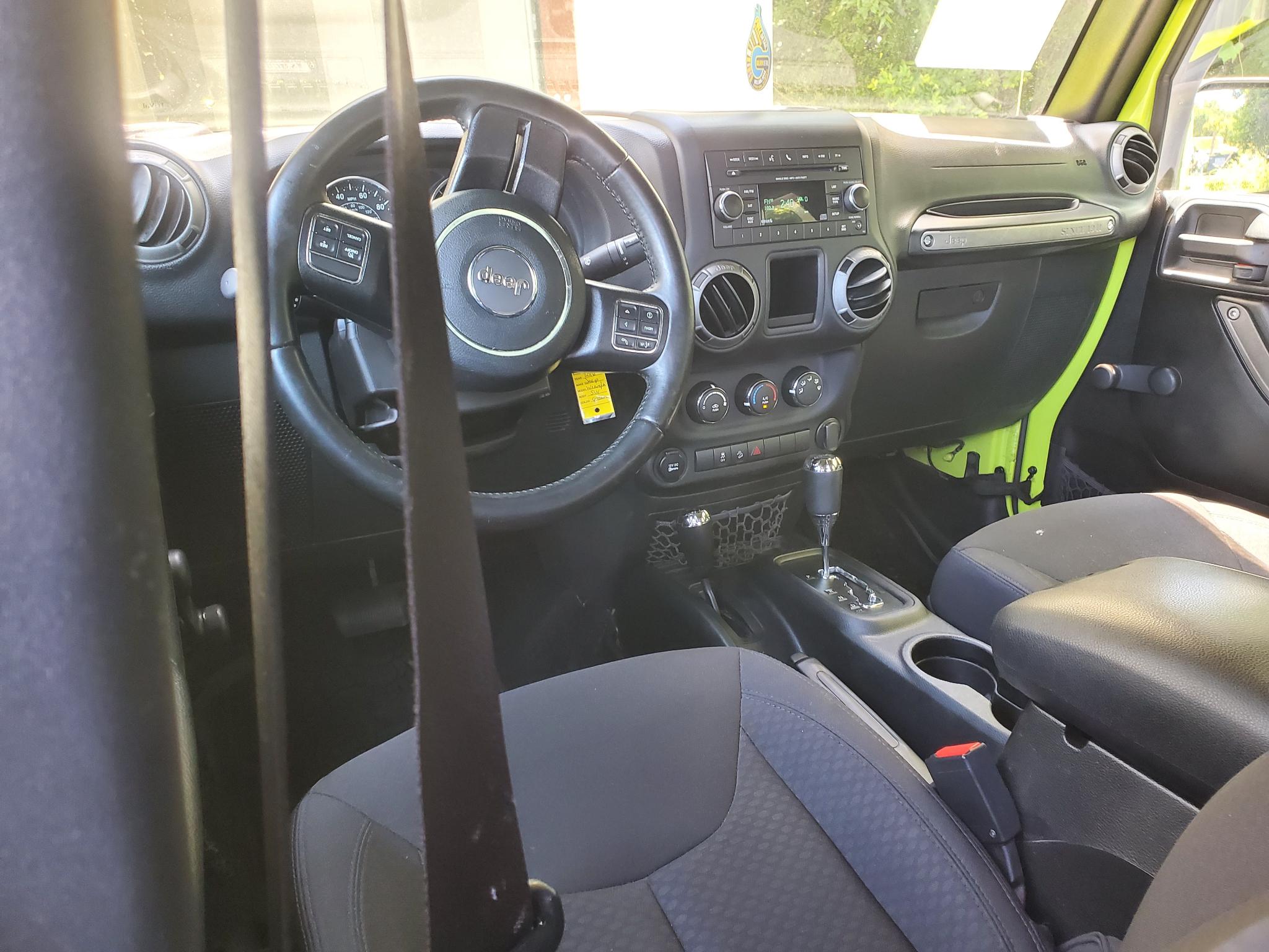 Jeep Wrangler Unlimited 4WD 4dr Sport 2016
