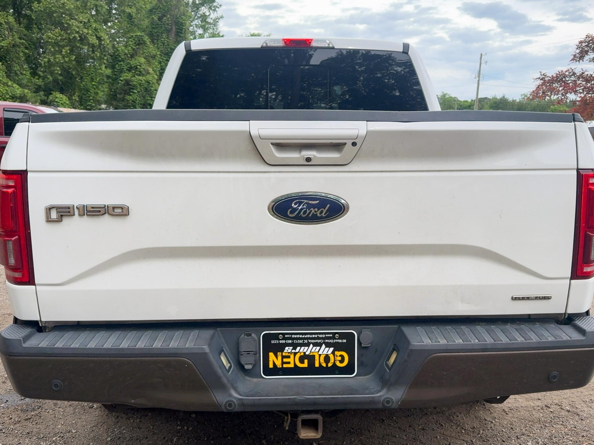 Ford F-150 2WD SuperCrew 157" Lariat 2015