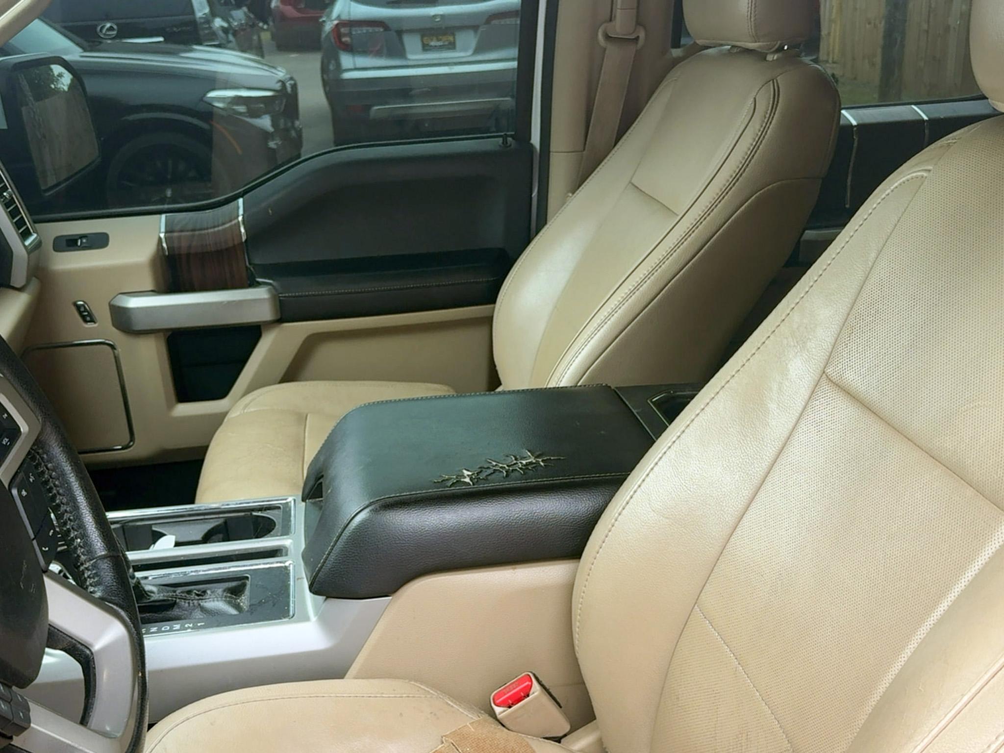 Ford F-150 2WD SuperCrew 157" Lariat 2015