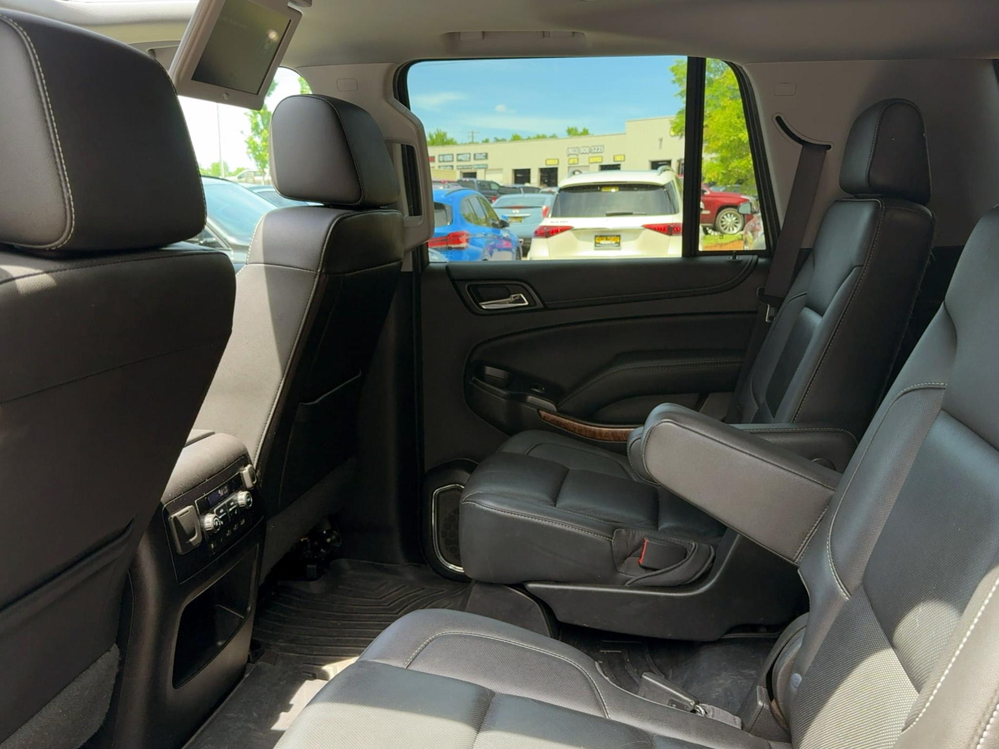 Chevrolet Tahoe 4WD 4dr Premier 2018