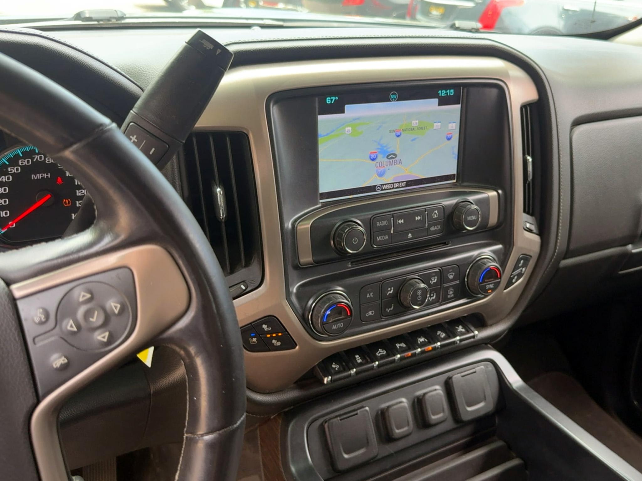 GMC Sierra 1500 4WD Crew Cab 143.5" Denali 2017
