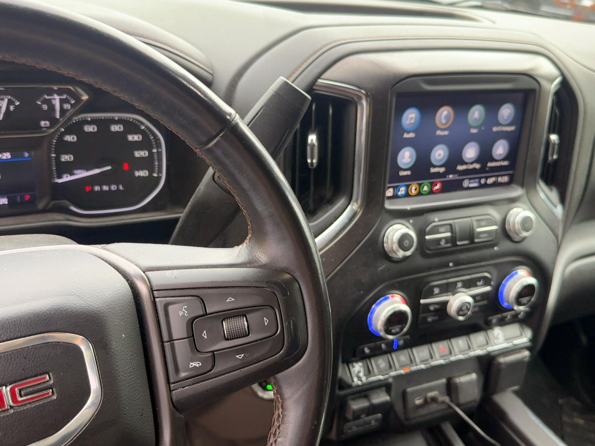 GMC Sierra 1500 4WD Crew Cab 147" AT4 2021