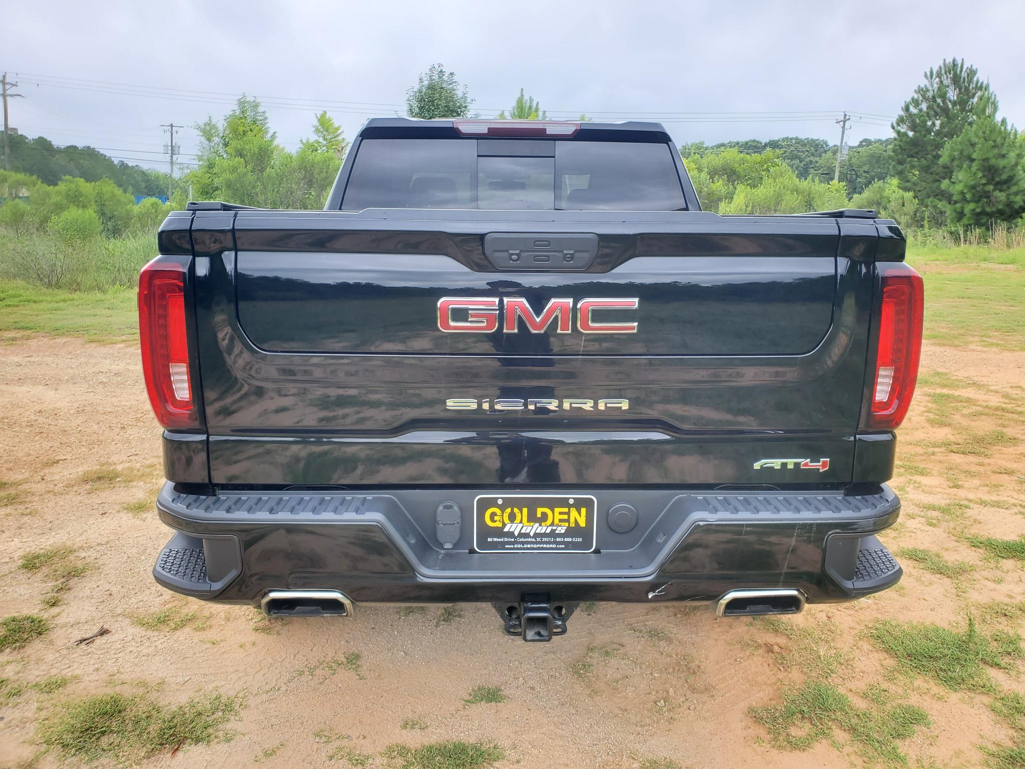 GMC Sierra 1500 4WD Crew Cab 147" AT4 2021