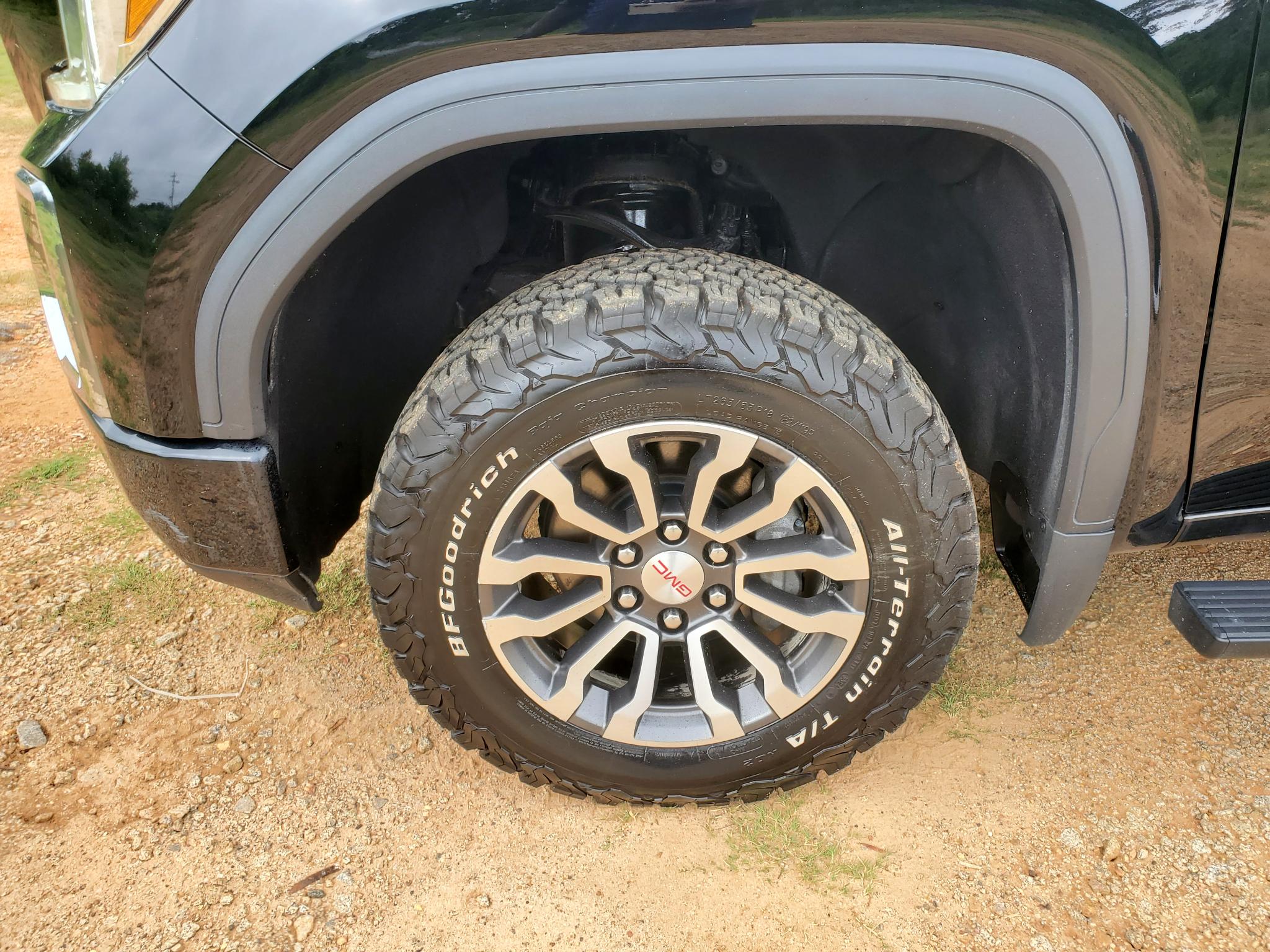 GMC Sierra 1500 4WD Crew Cab 147" AT4 2021