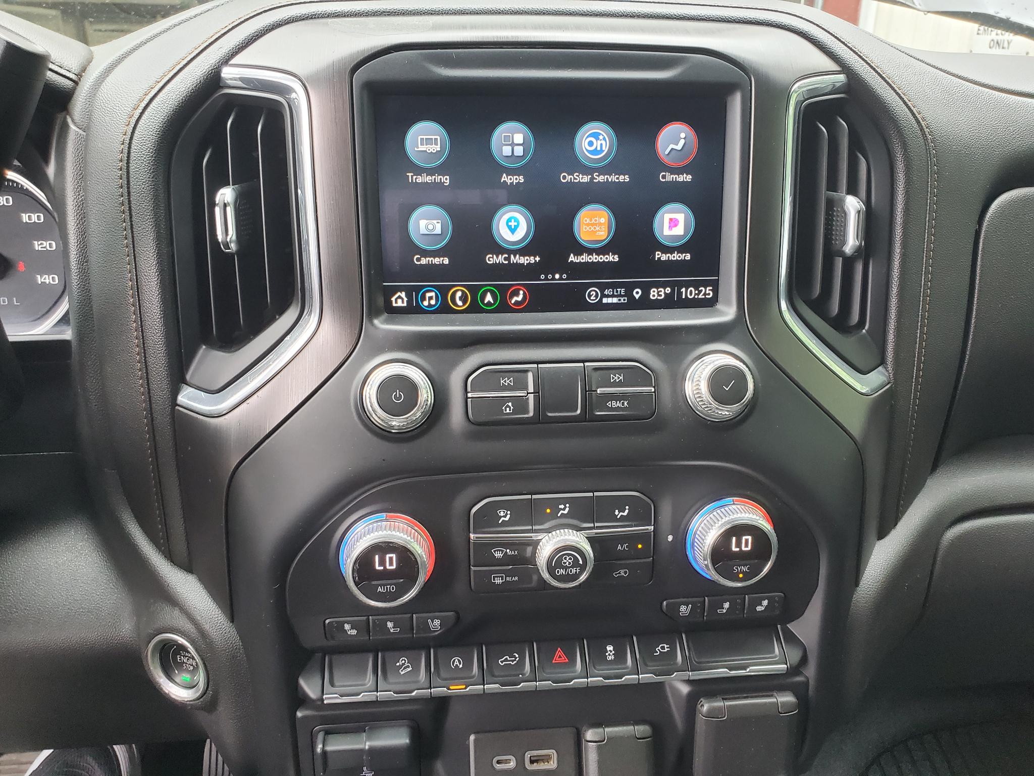 GMC Sierra 1500 4WD Crew Cab 147" AT4 2021