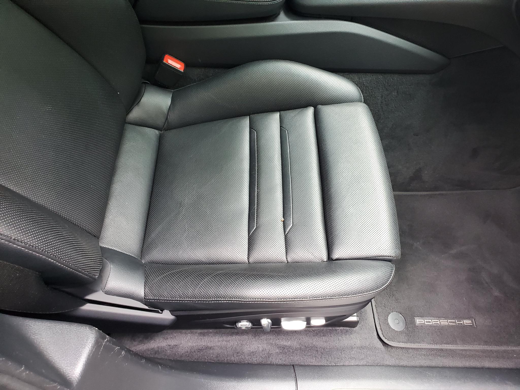 Porsche Panamera 4 2018