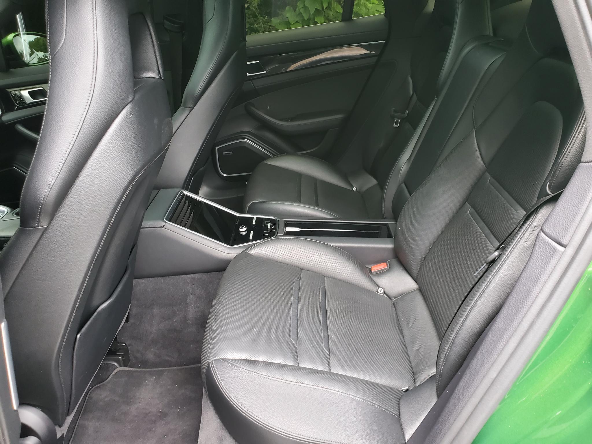 Porsche Panamera 4 2018