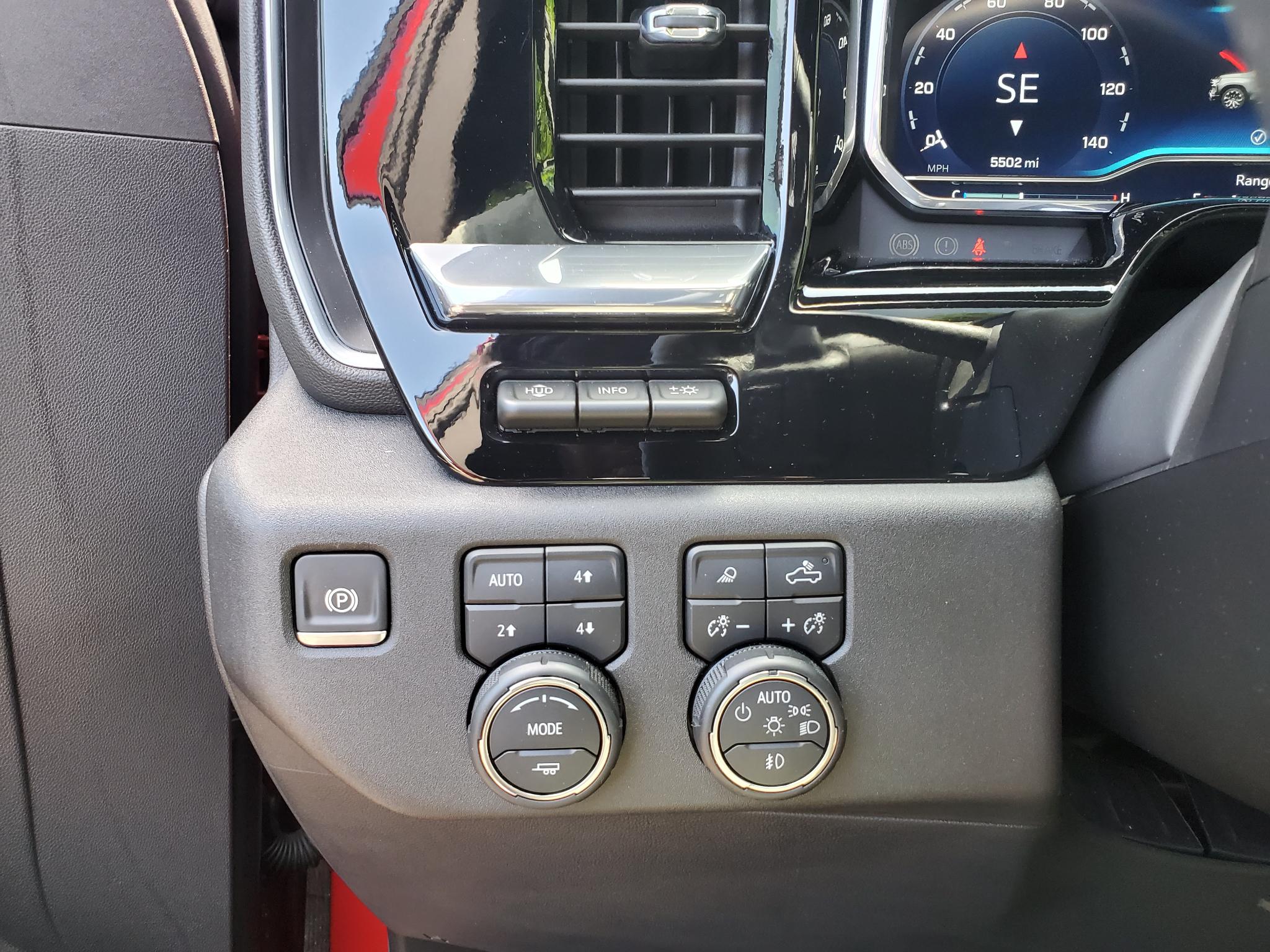 Chevrolet Silverado 1500  2024