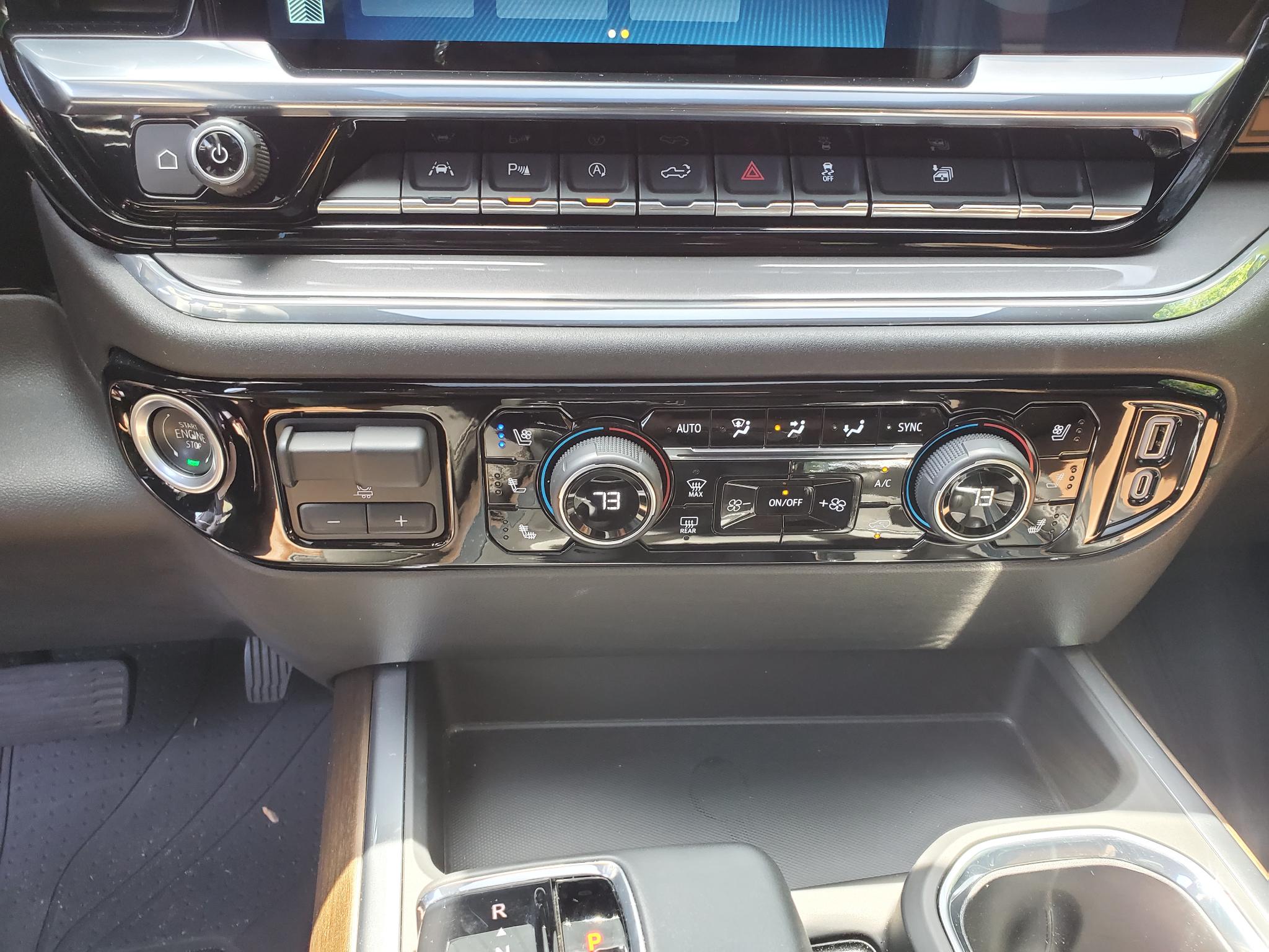 Chevrolet Silverado 1500  2024