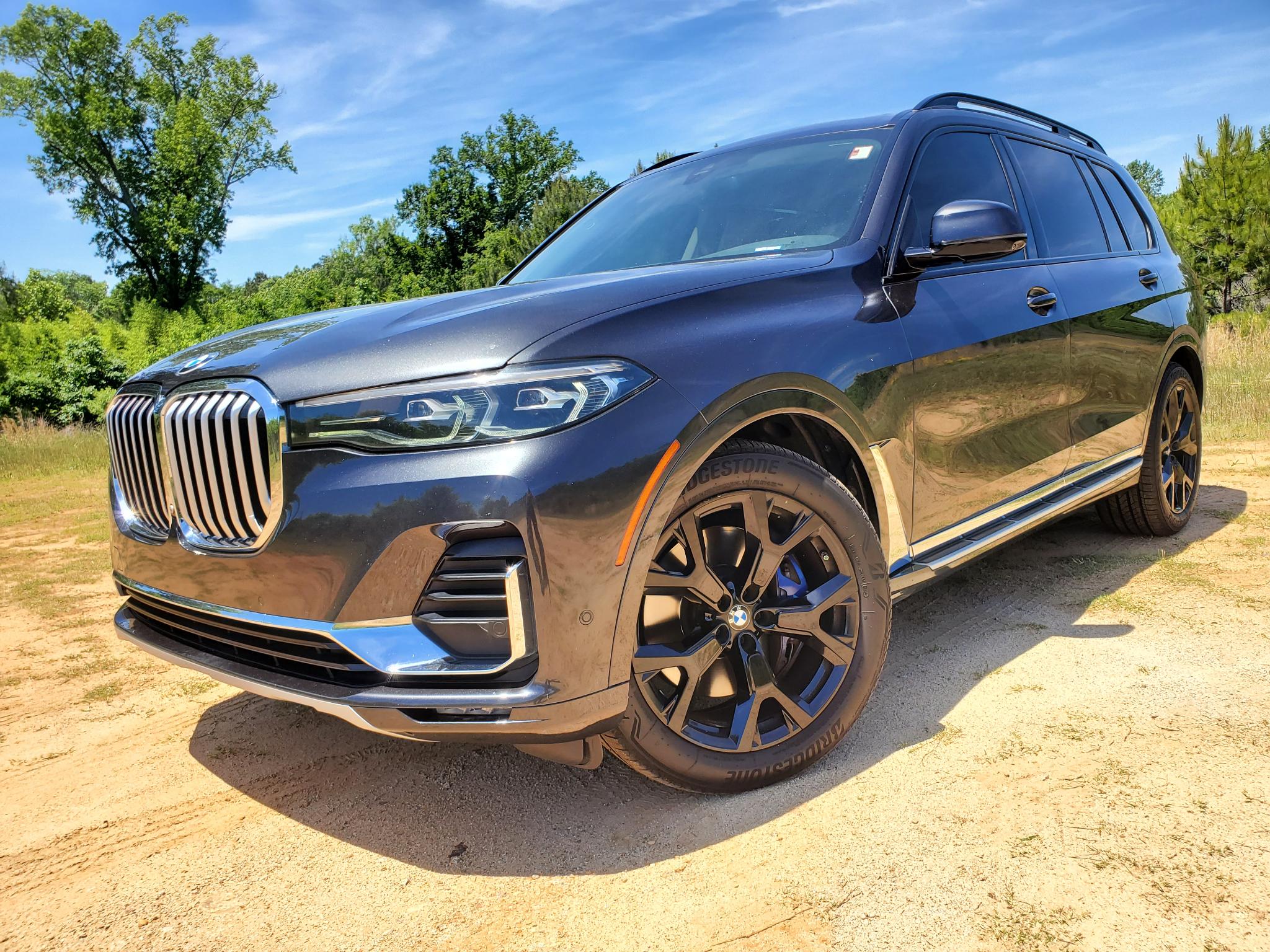 BMW X7 xDrive40i Sports Activity Vehicle 2021