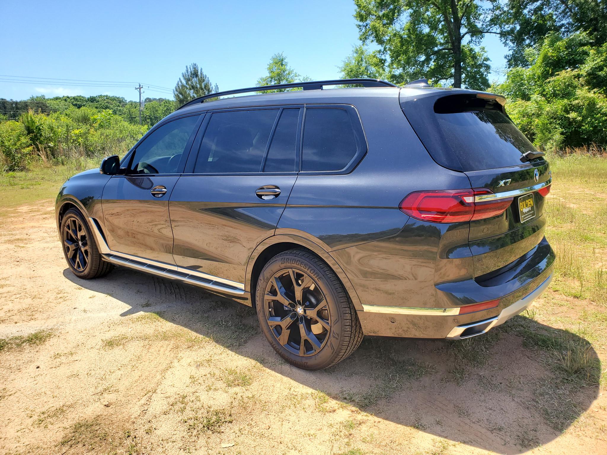 BMW X7 xDrive40i Sports Activity Vehicle 2021