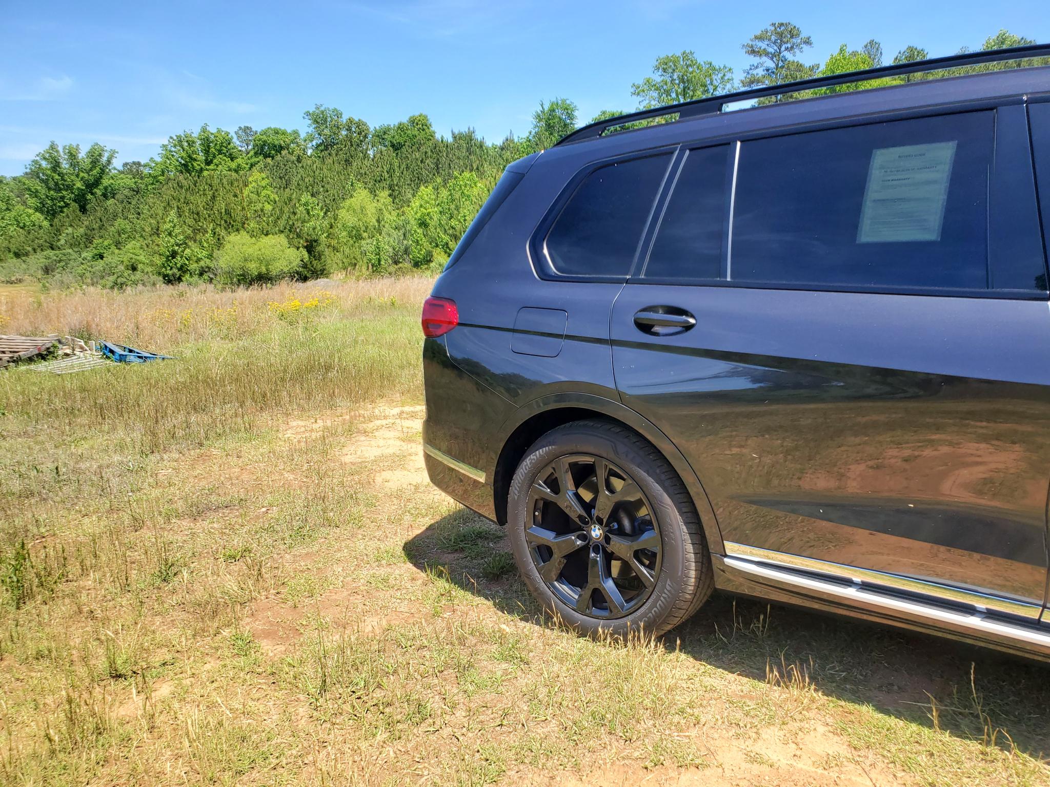 BMW X7 xDrive40i Sports Activity Vehicle 2021