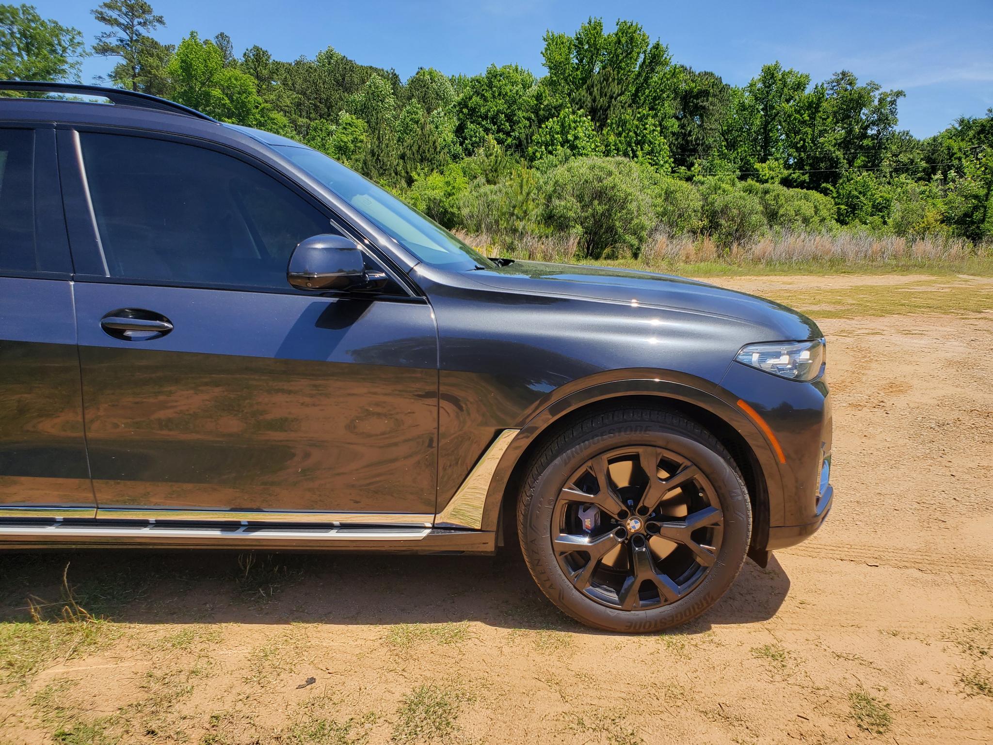 BMW X7 xDrive40i Sports Activity Vehicle 2021