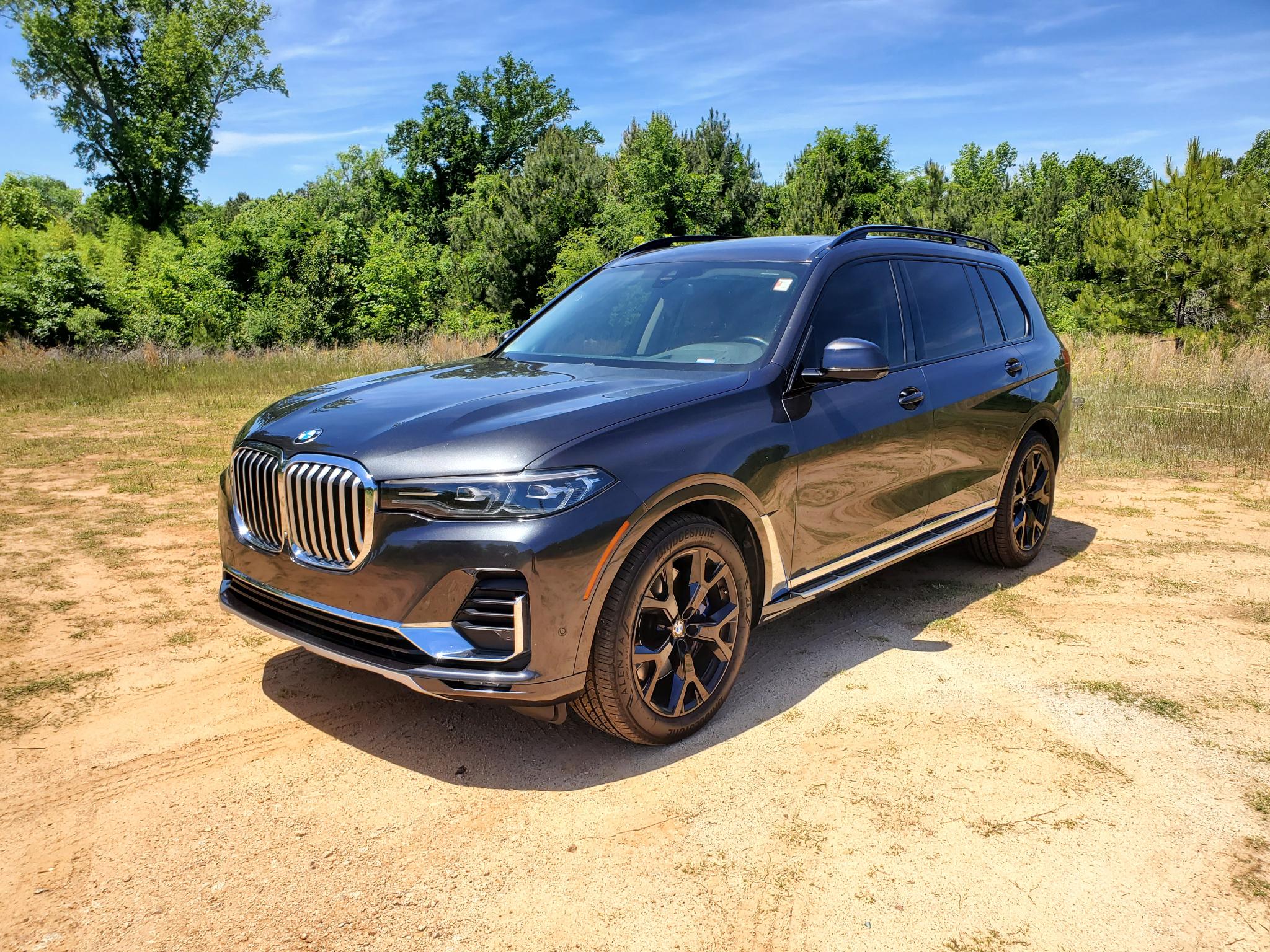 BMW X7 xDrive40i Sports Activity Vehicle 2021