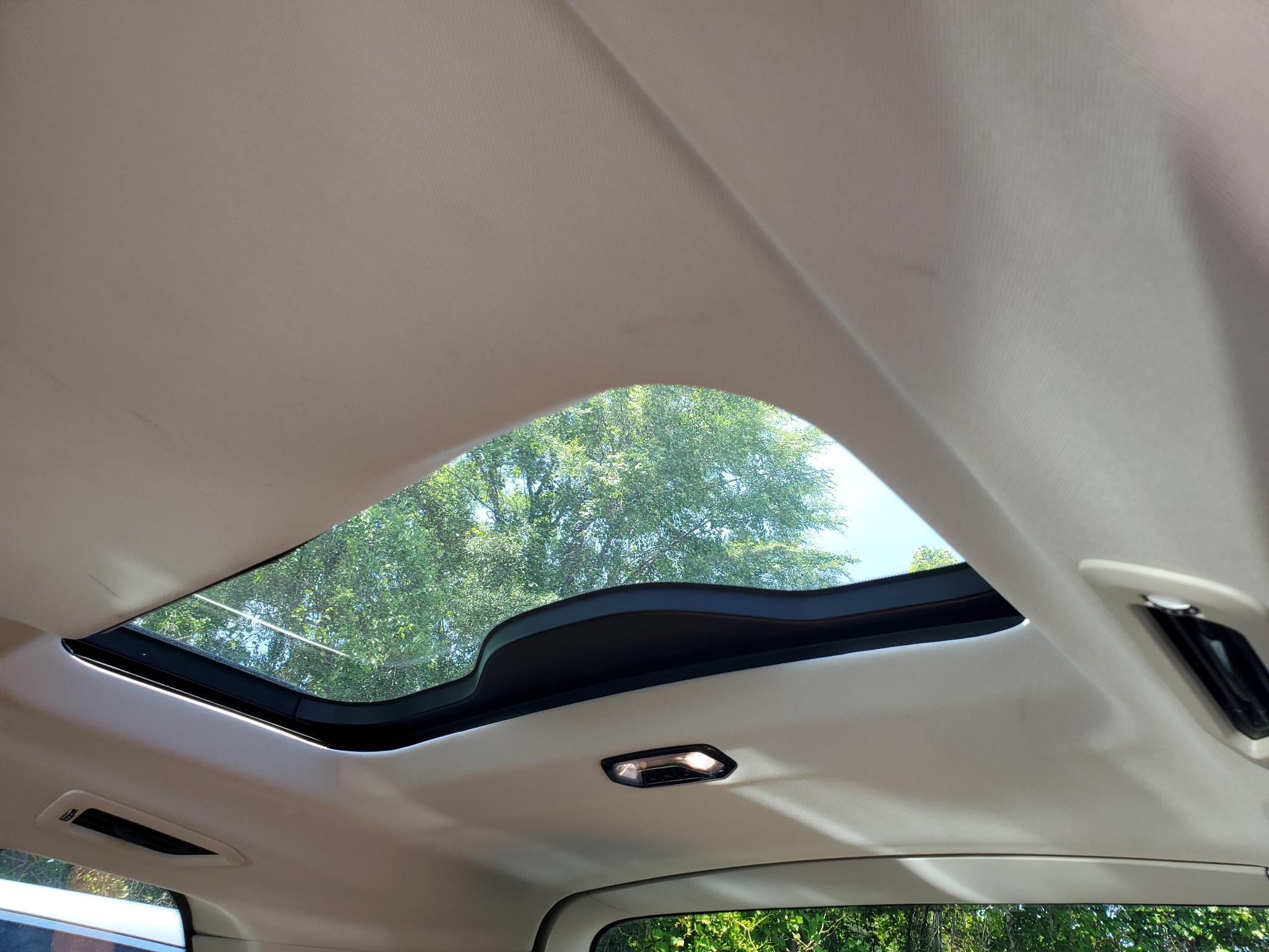 BMW X7 xDrive40i Sports Activity Vehicle 2021