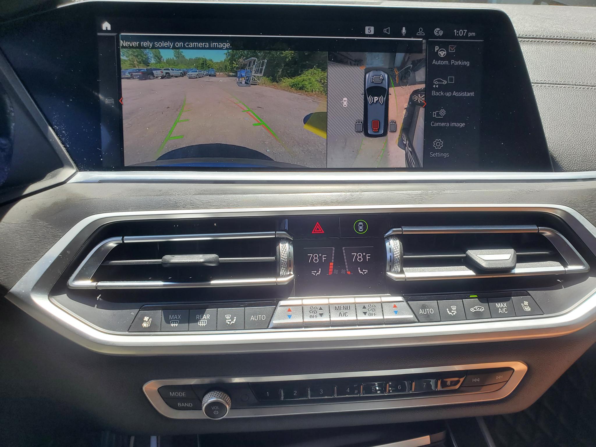 BMW X7 xDrive40i Sports Activity Vehicle 2021