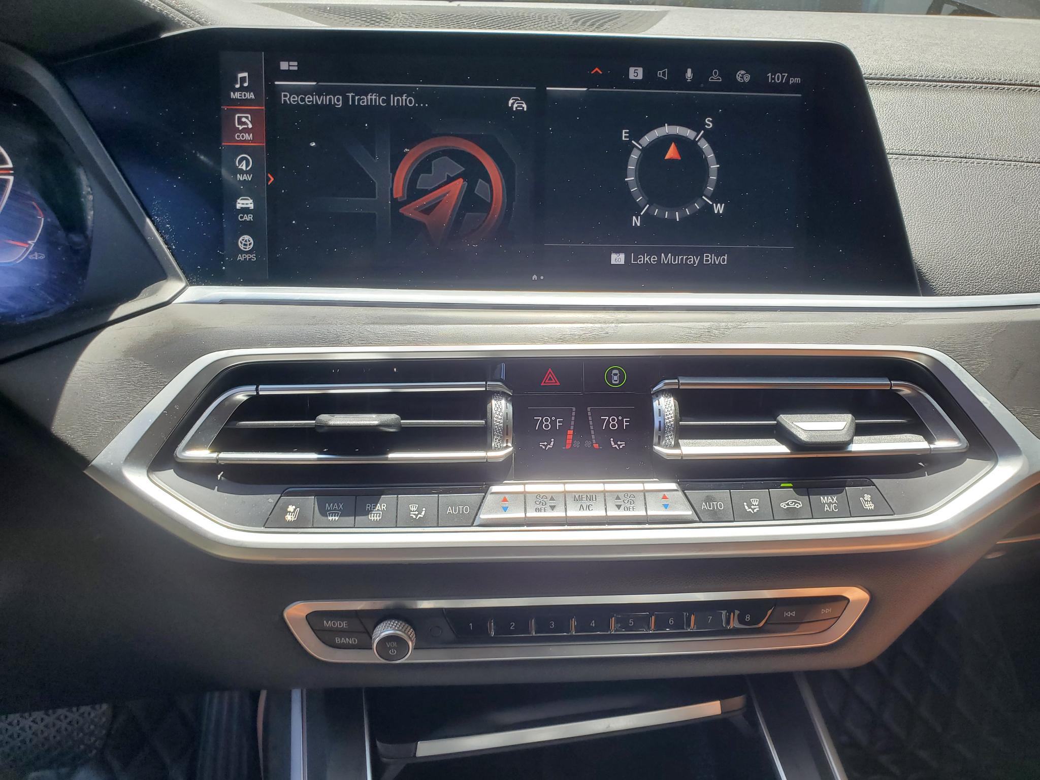 BMW X7 xDrive40i Sports Activity Vehicle 2021
