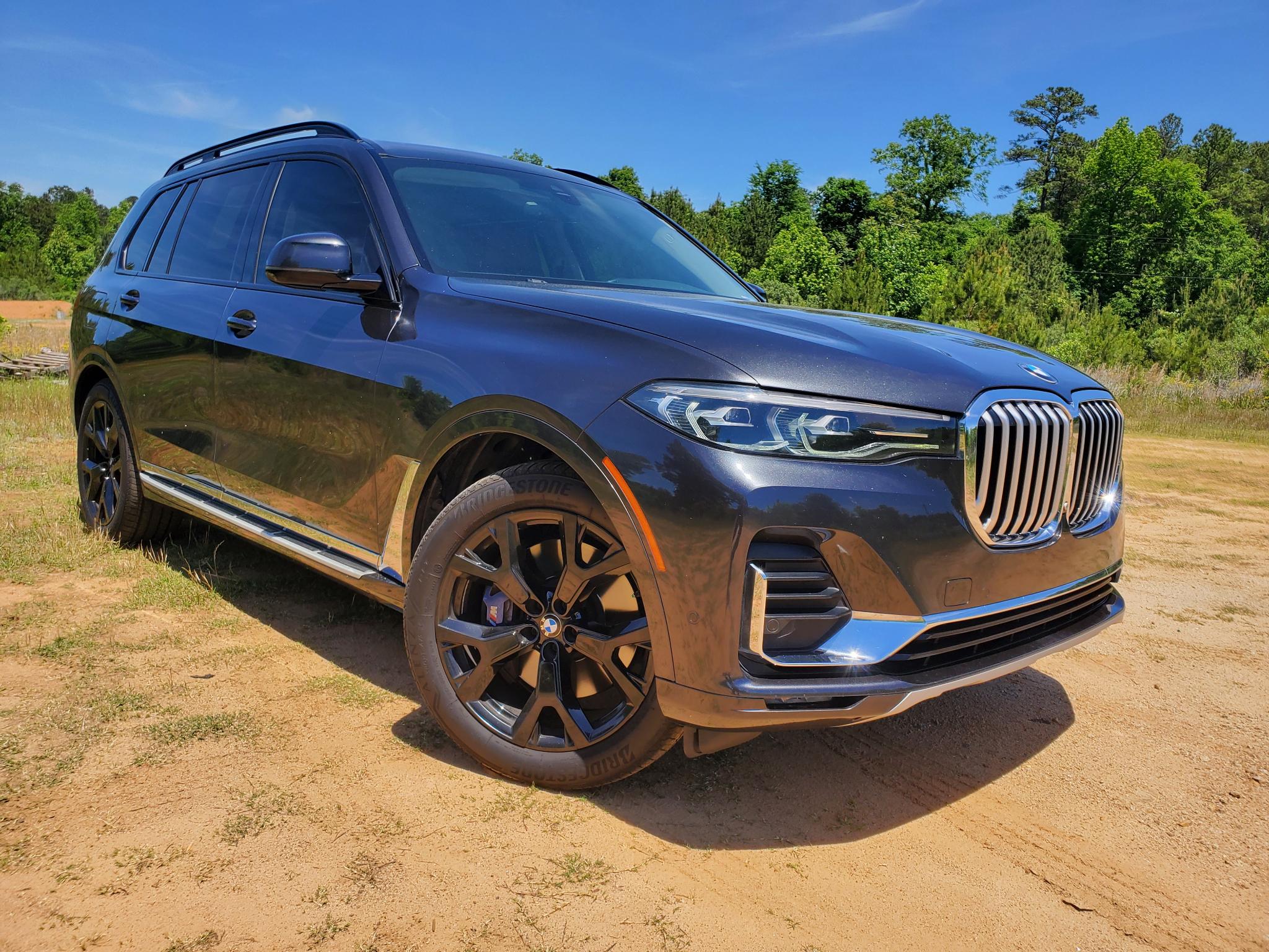 BMW X7 xDrive40i Sports Activity Vehicle 2021